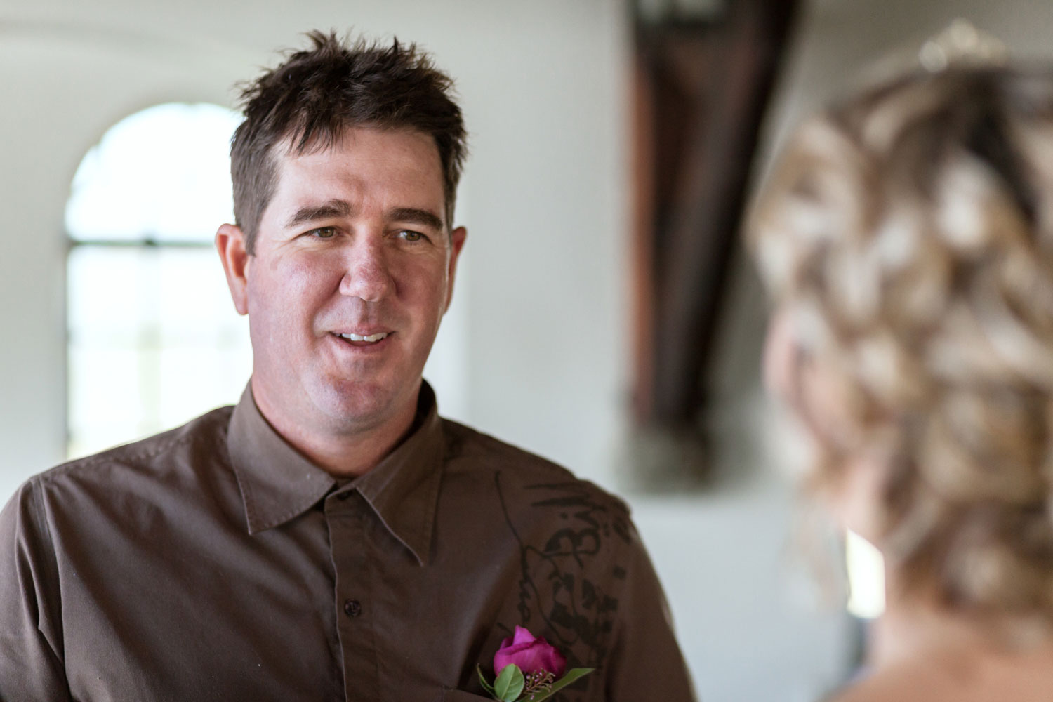 lake tekapo wedding groom saying his vows