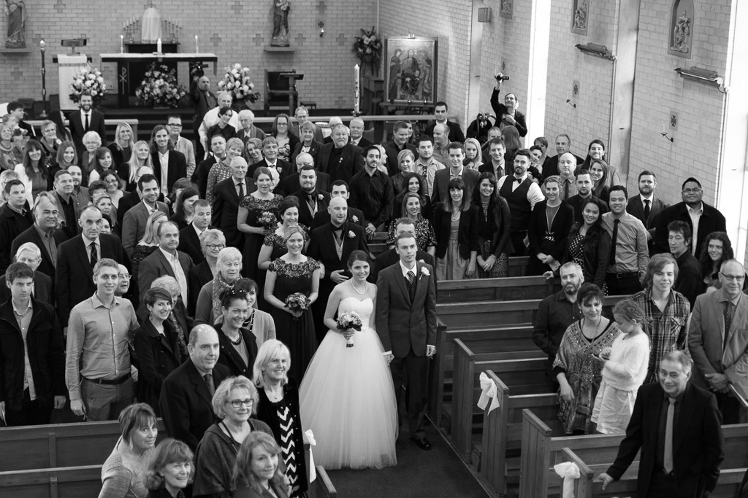 auckland city wedding group photo in church