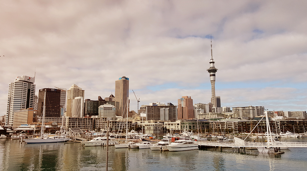 auckland-city-skyline-new-zealand-wedding