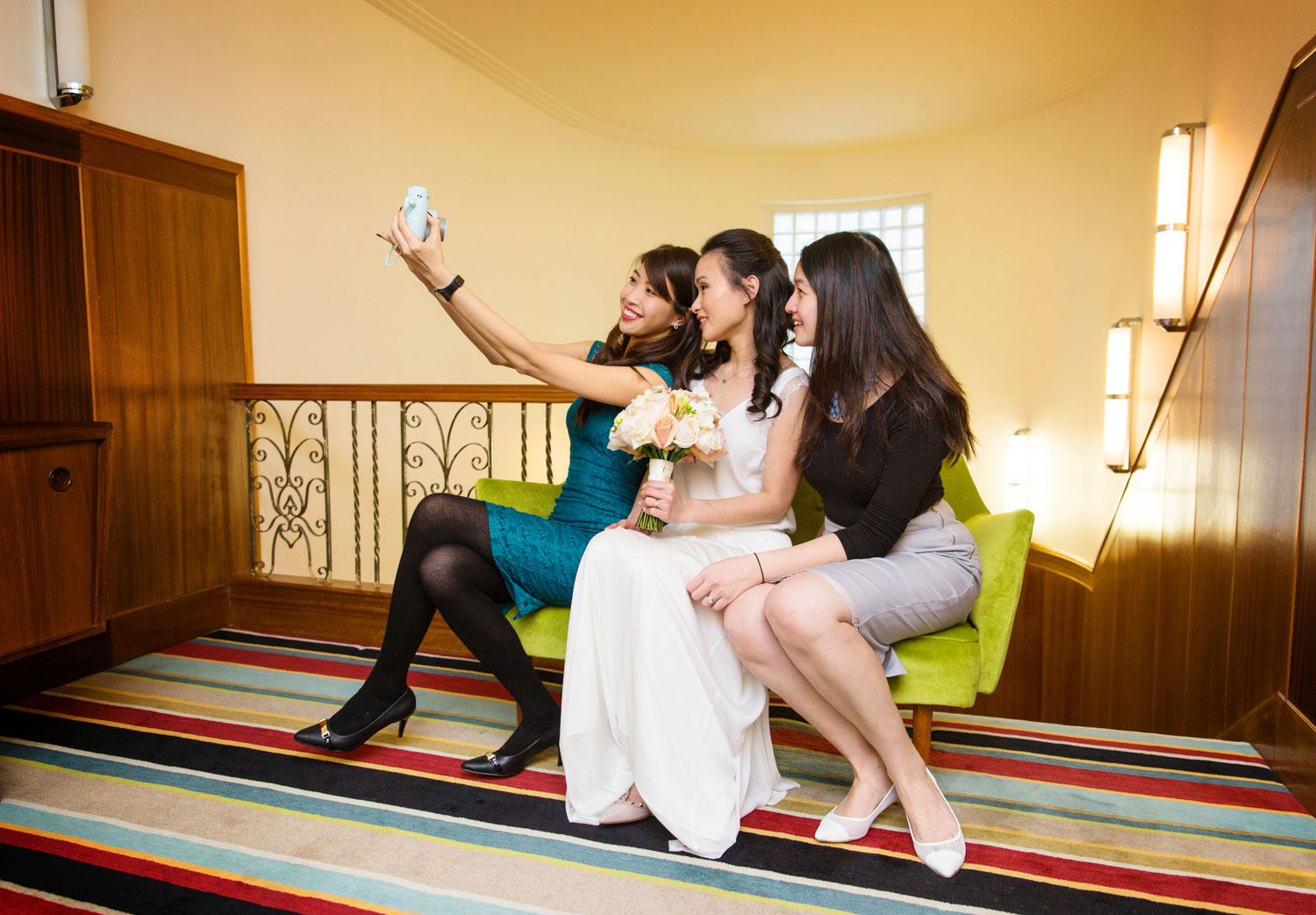 hotel debrett wedding bridal party selfie