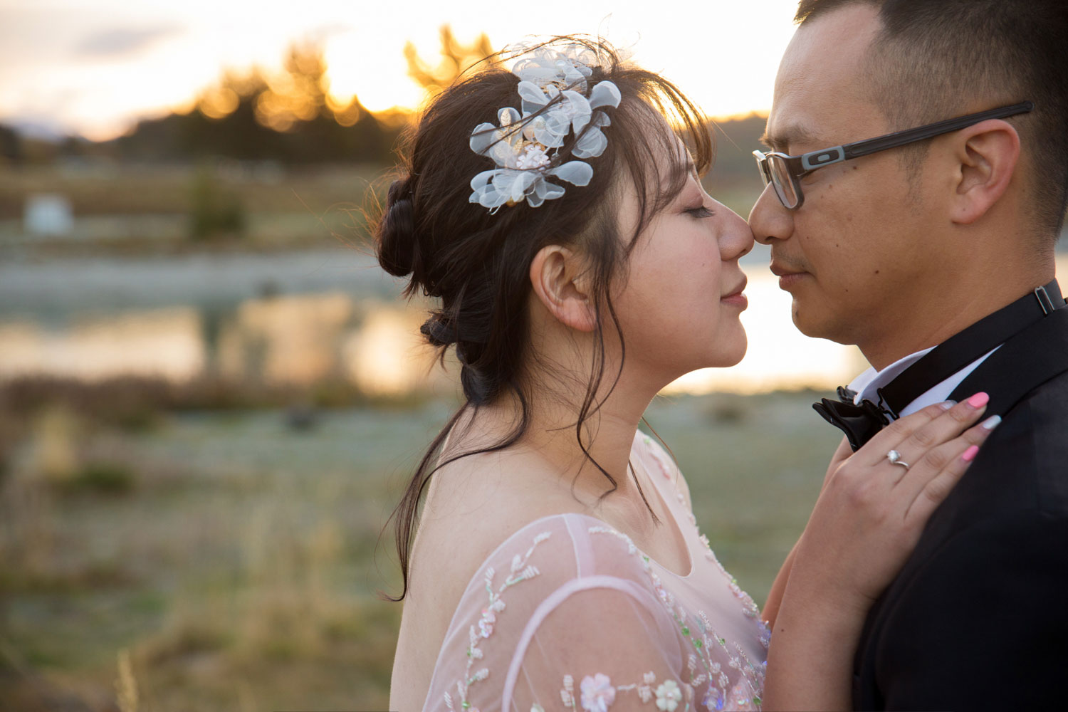 couple embrace close up