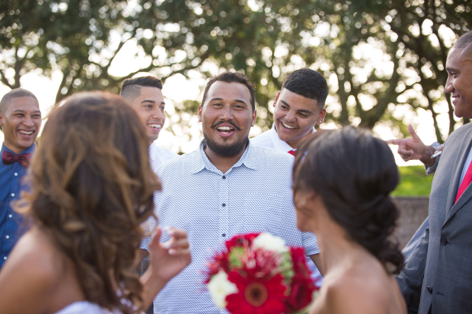 auckland wedding guest photo with bridal party