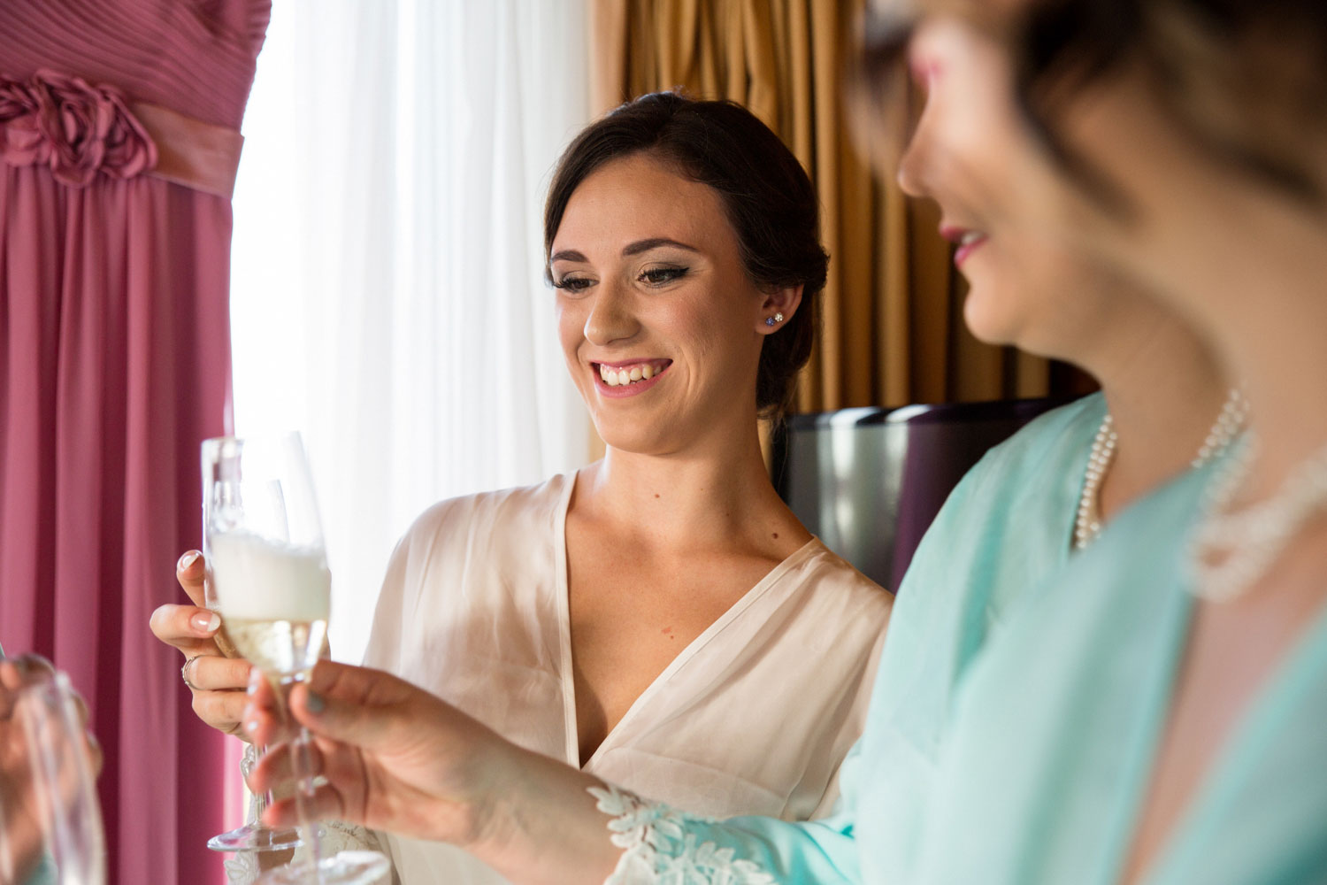 waitakere estate bride drinking wine