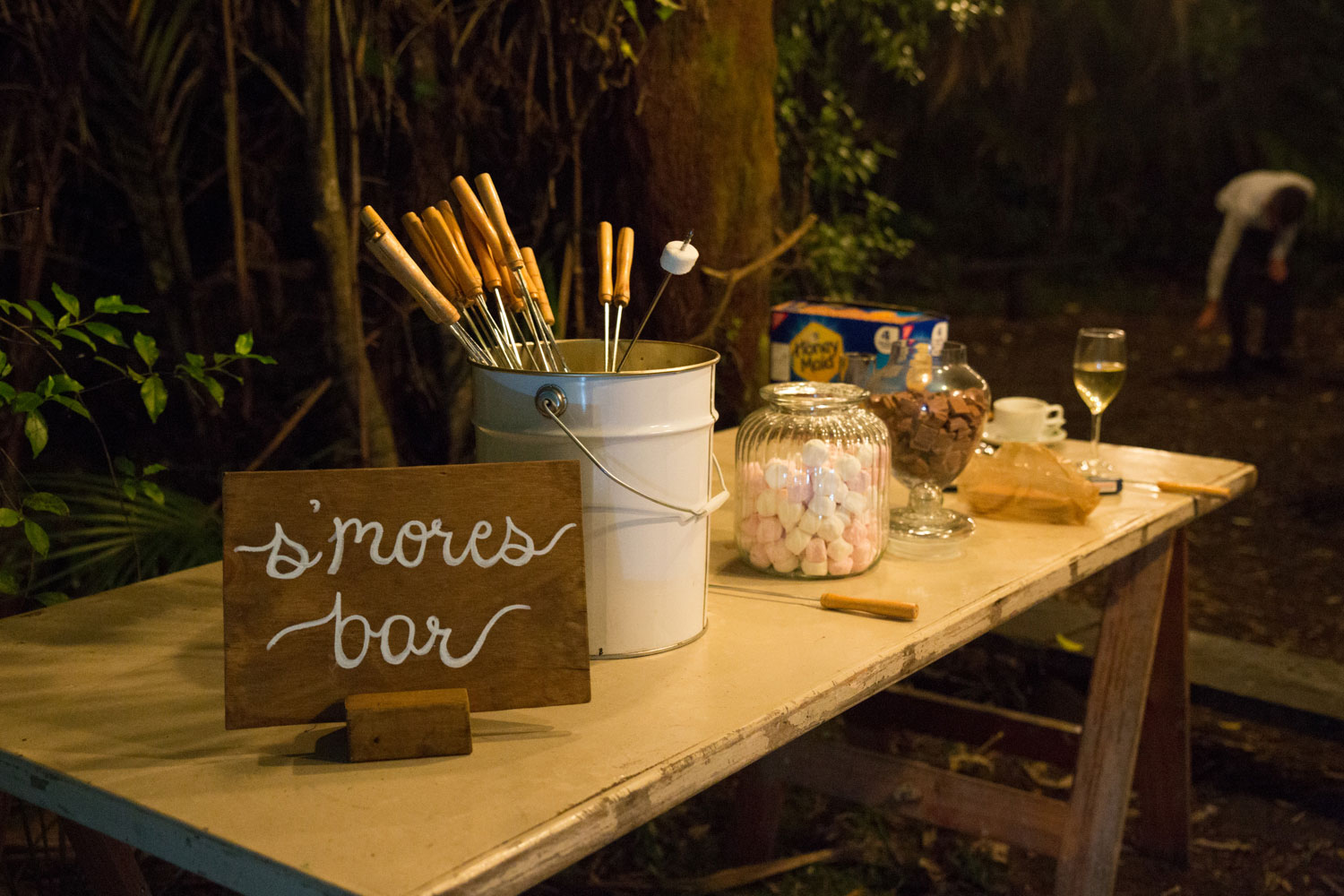 auckland wedding bonfire marshmallows