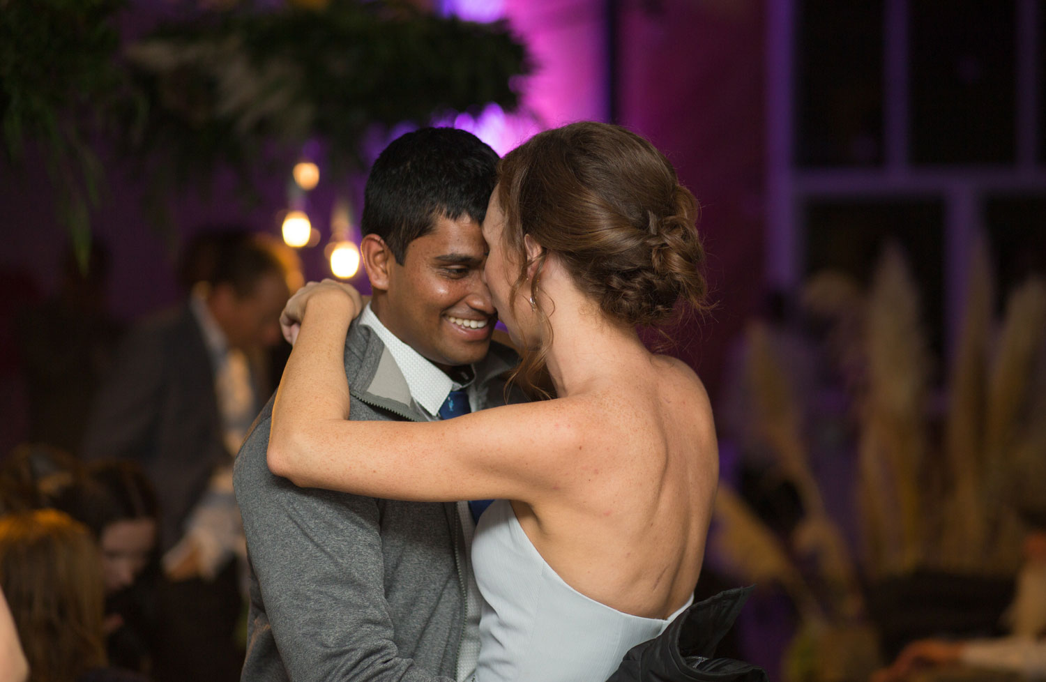 auckland wedding guests dancing