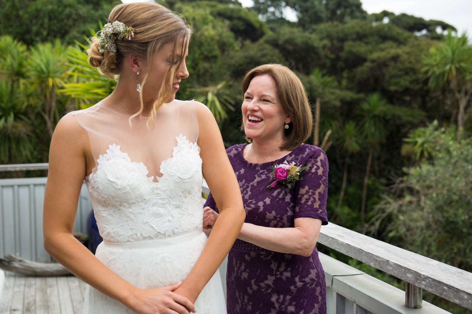 auckland wedding bride and mother