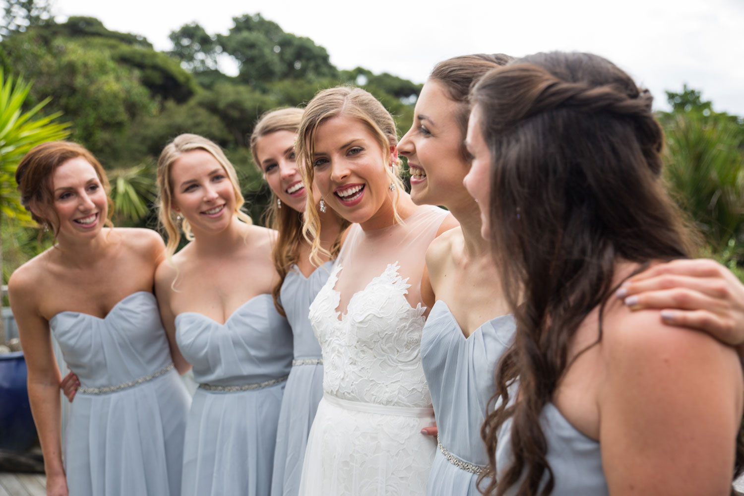 auckland wedding bride and the girls