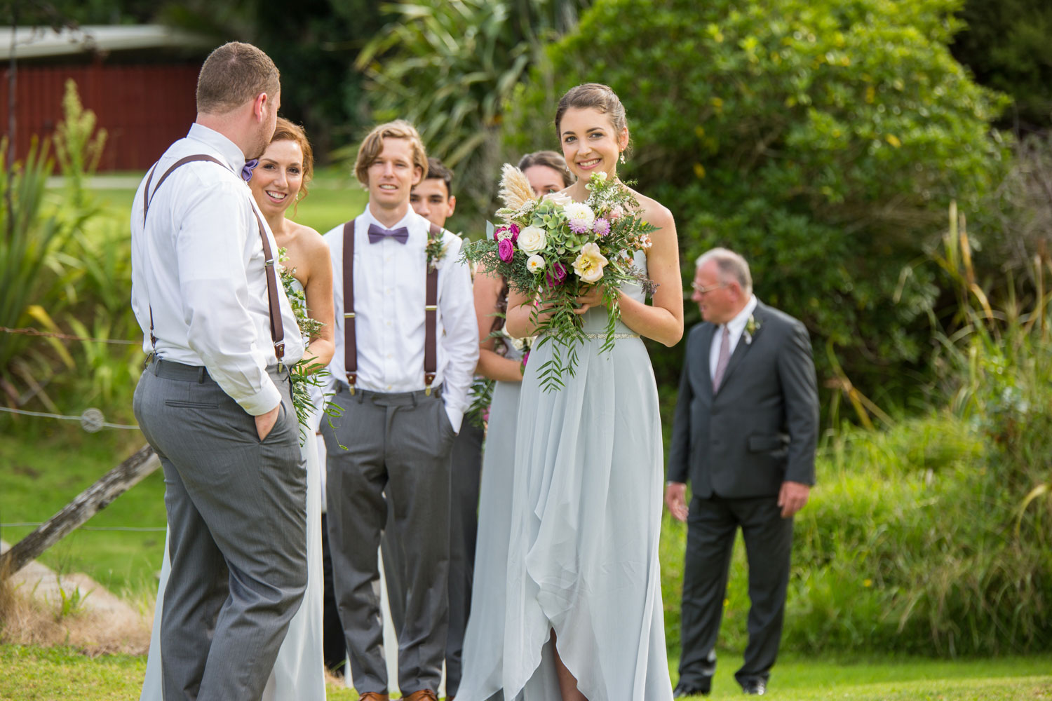auckland wedding bridal party discussing