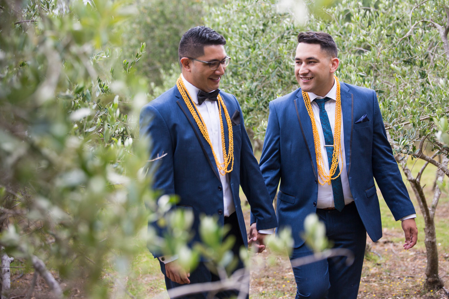 auckland wedding couple having a chat while walking