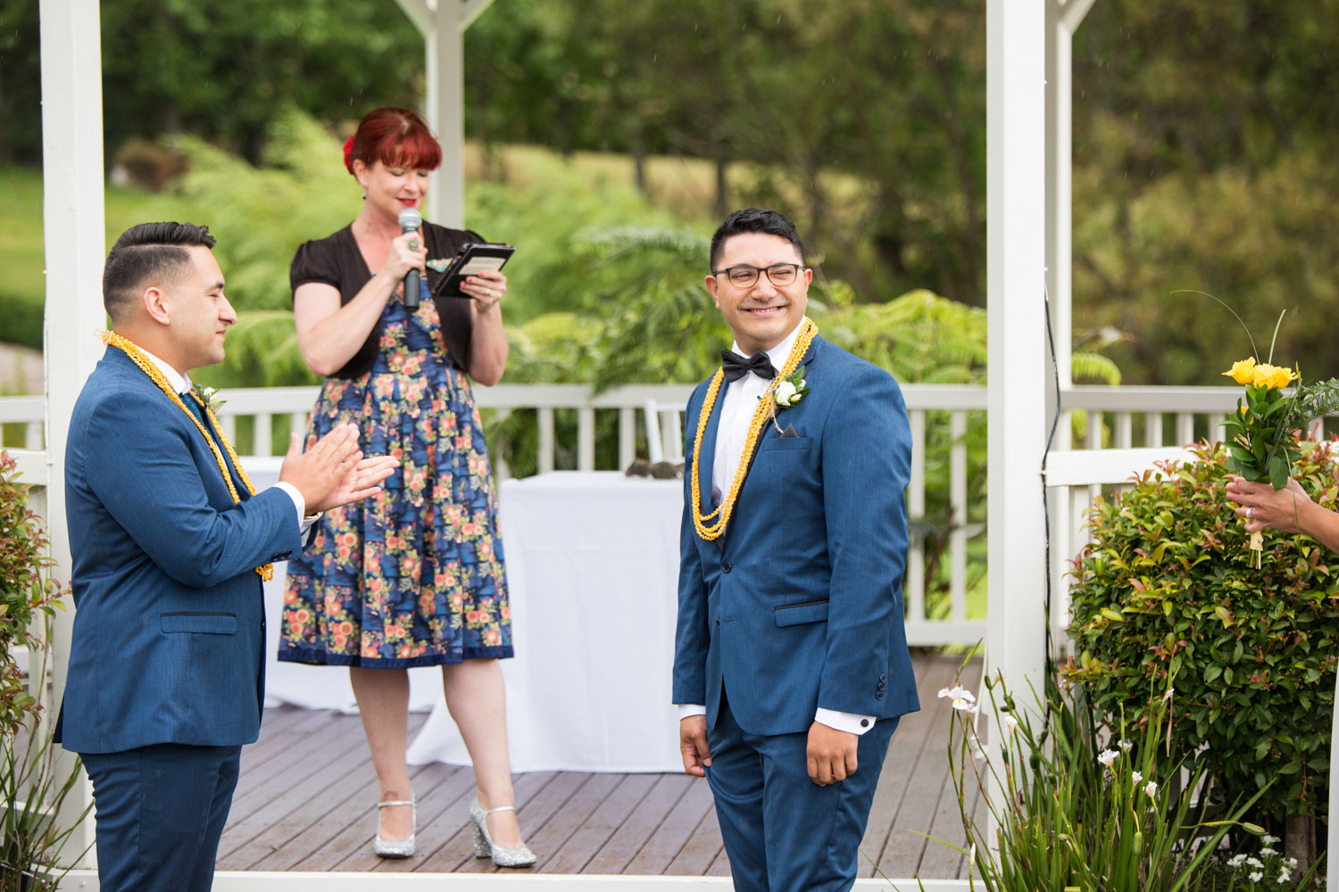 gracehill auckland wedding groom smiling at a guest