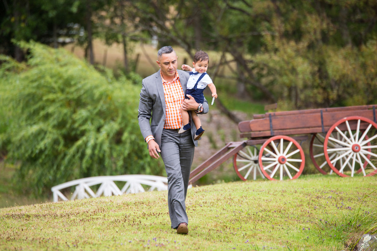 gracehill auckland wedding emcee carrying a boy