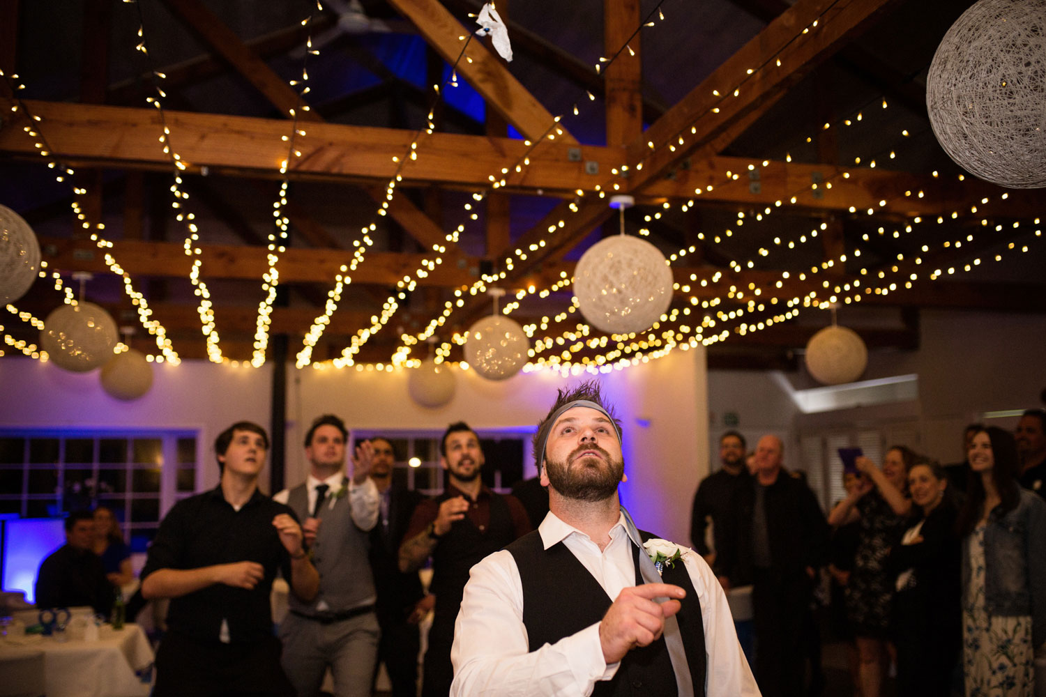 auckland wedding garter toss