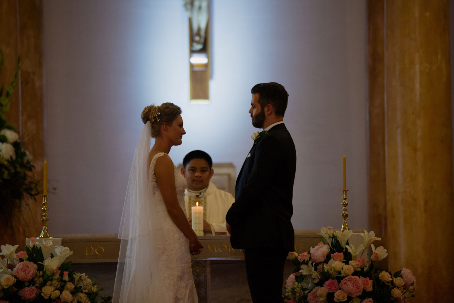 bride and groom wedding ceremony