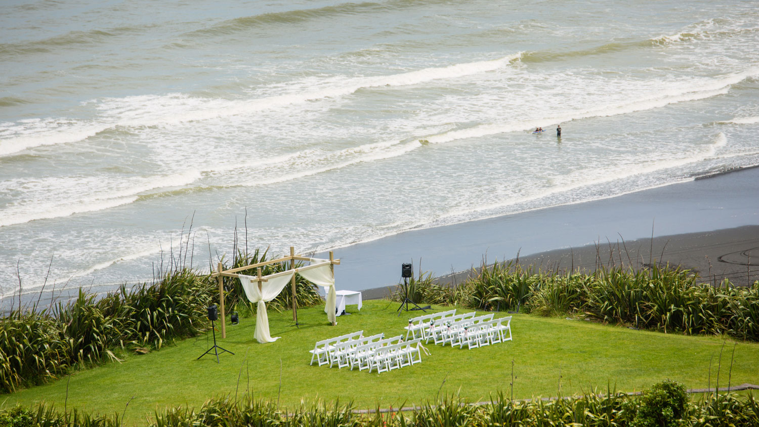 castaways waiuku wedding ceremony venue