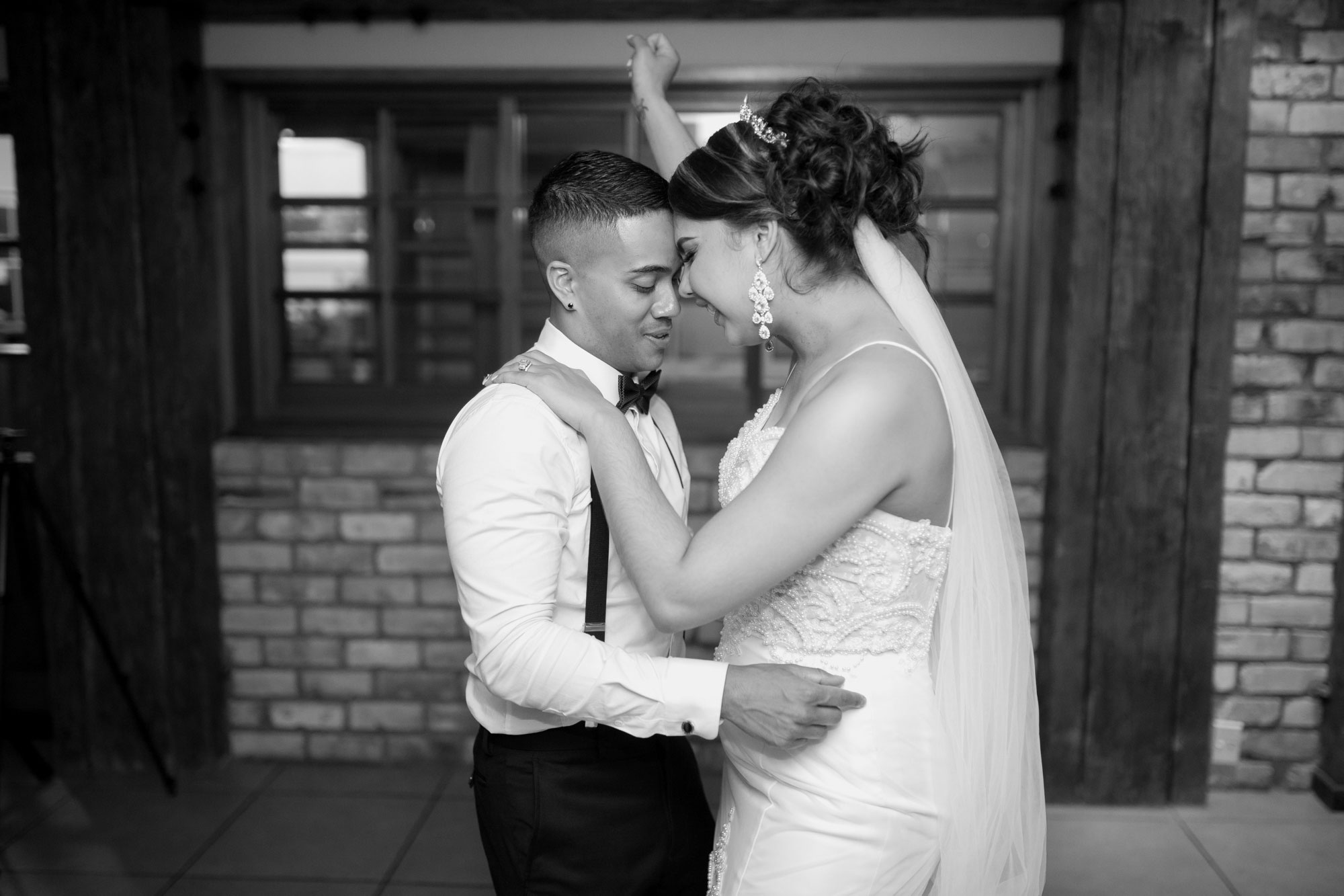 bride and groom first dance