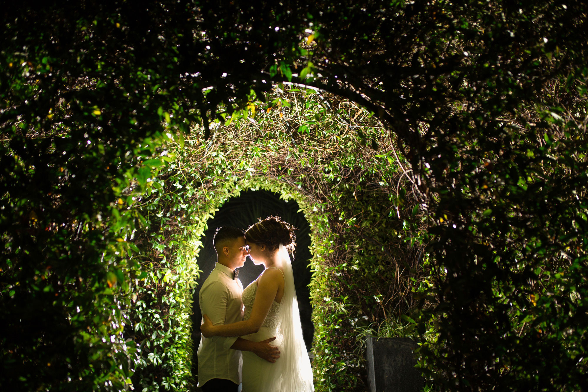 northridge country lodge wedding night photo