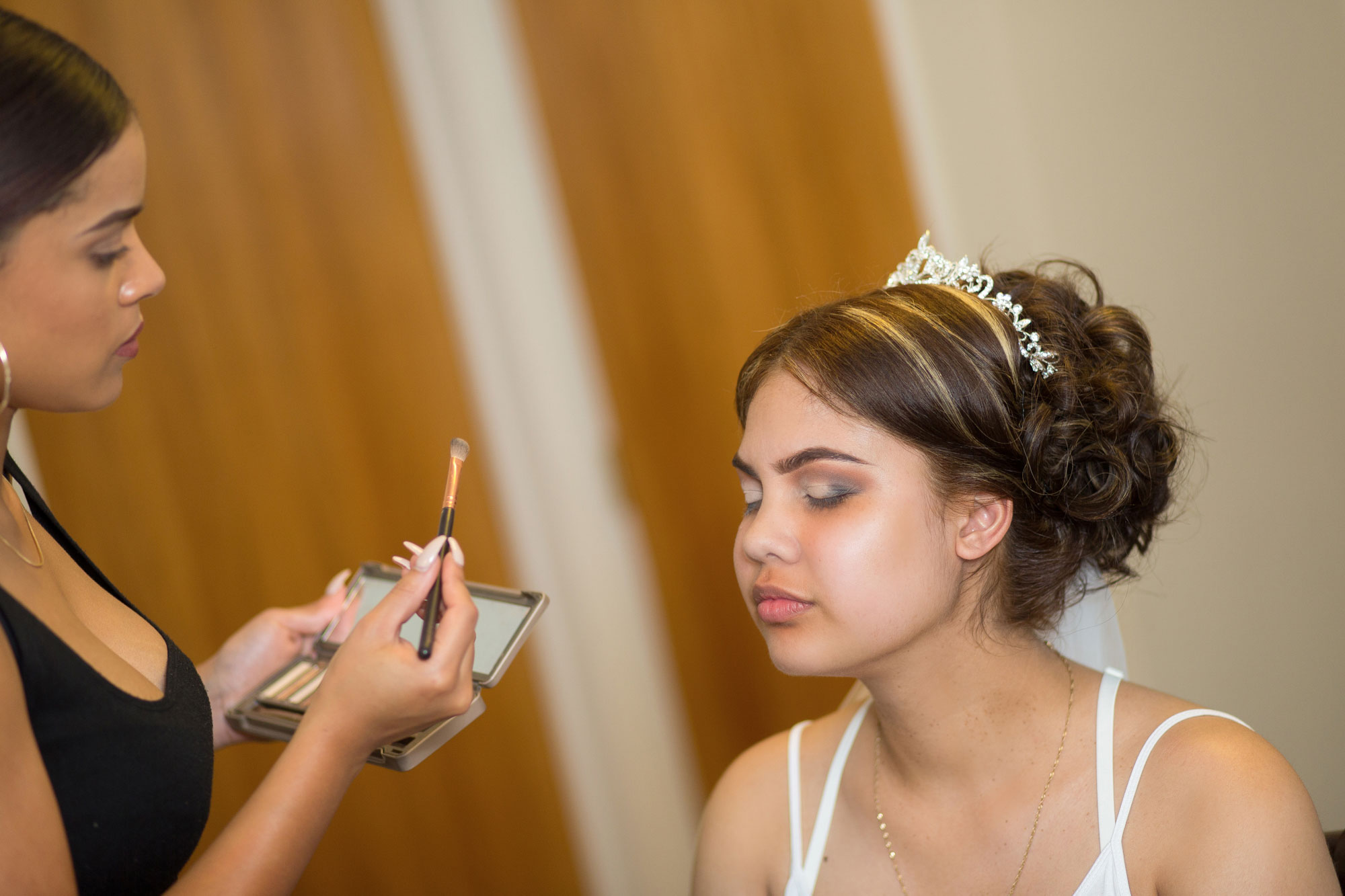 bride getting ready