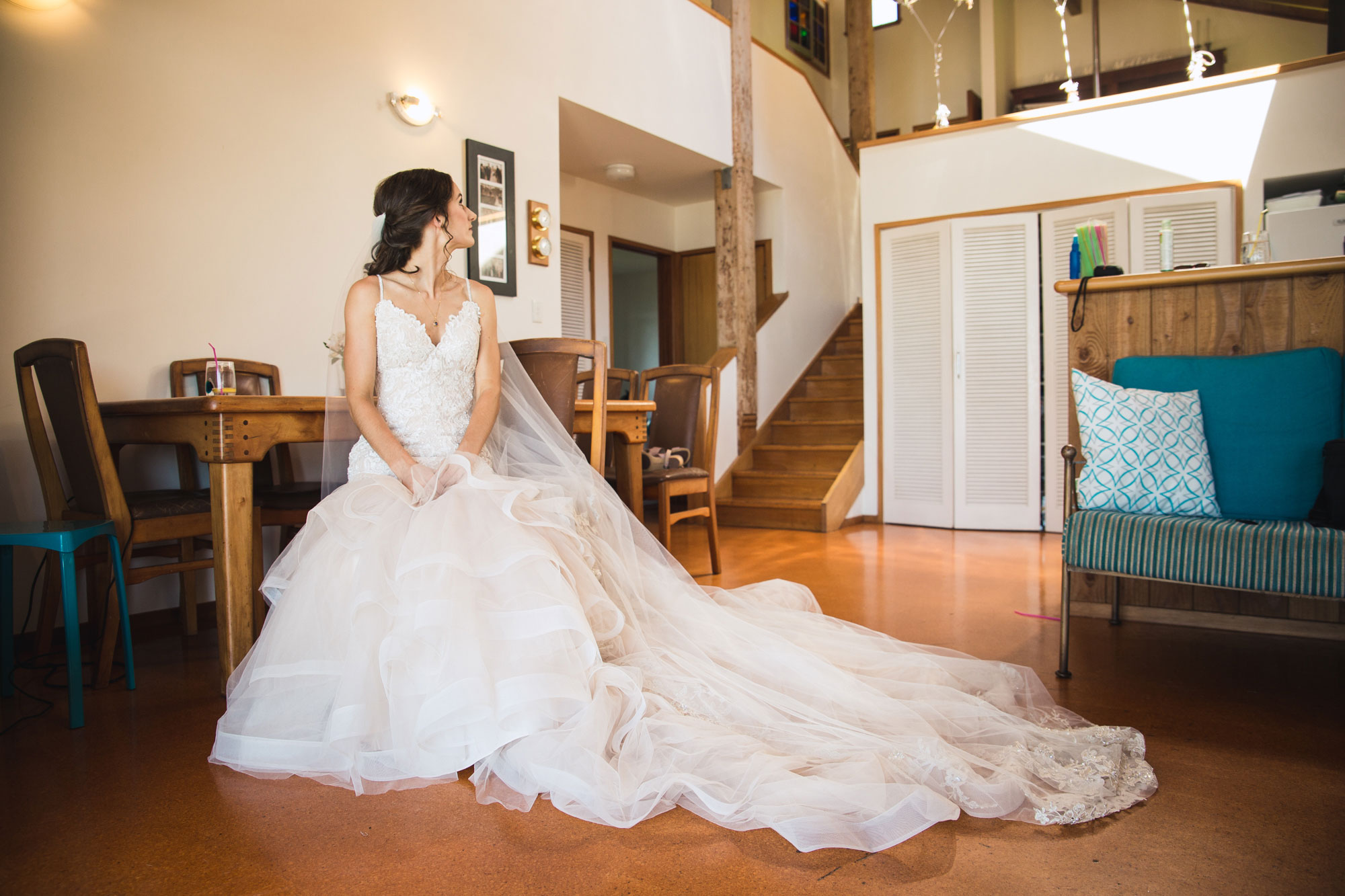 bride alone in the room