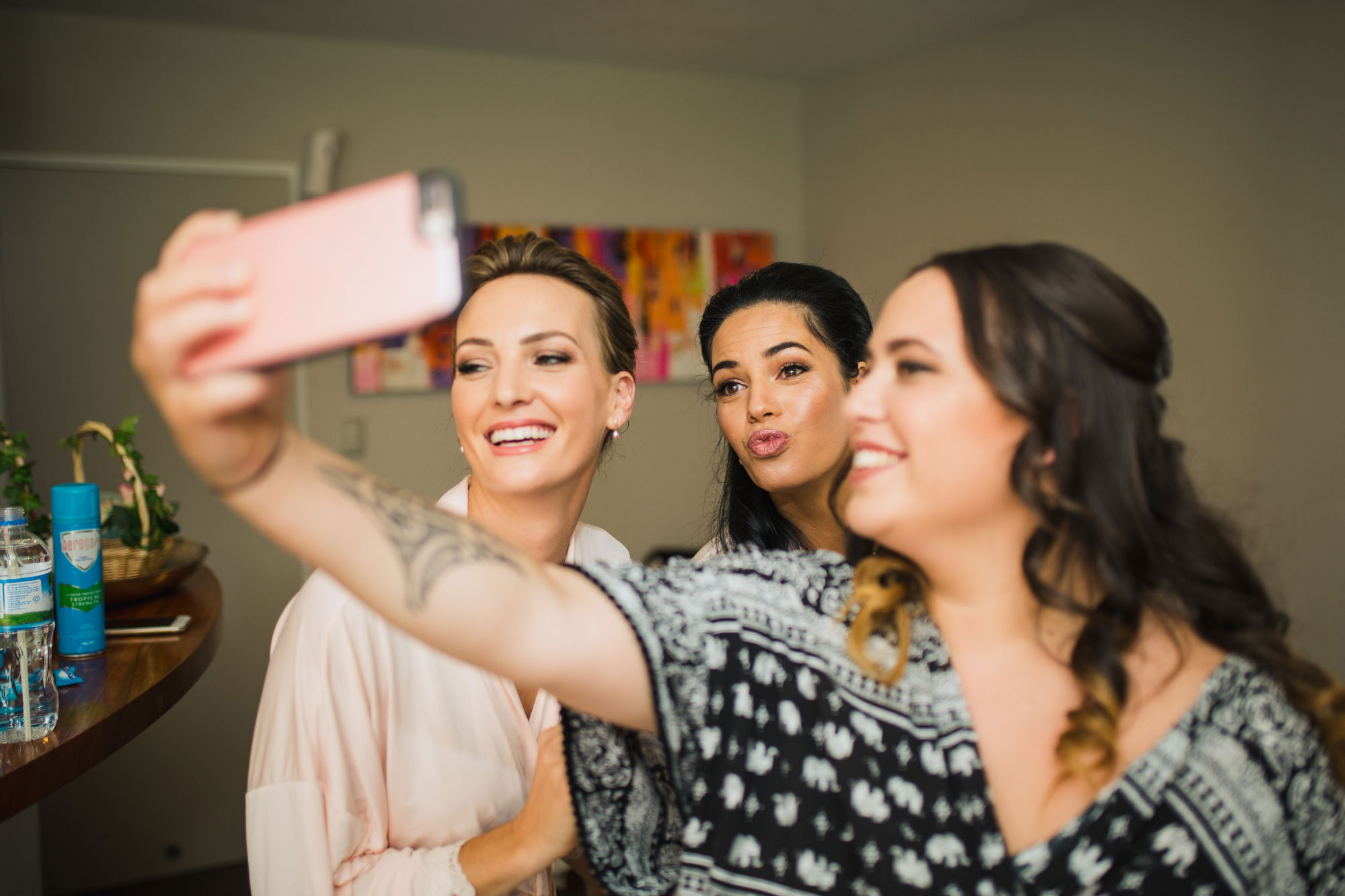 bridesmaids selfie