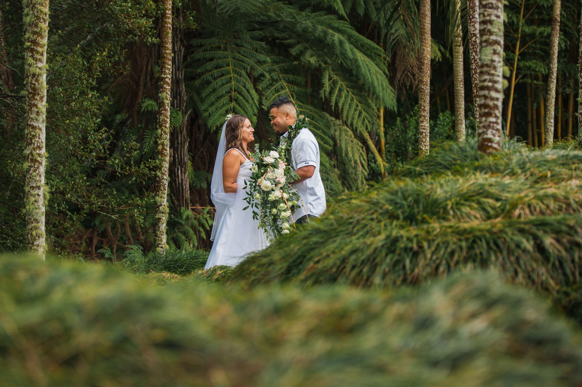 landsendt bride and groom photo