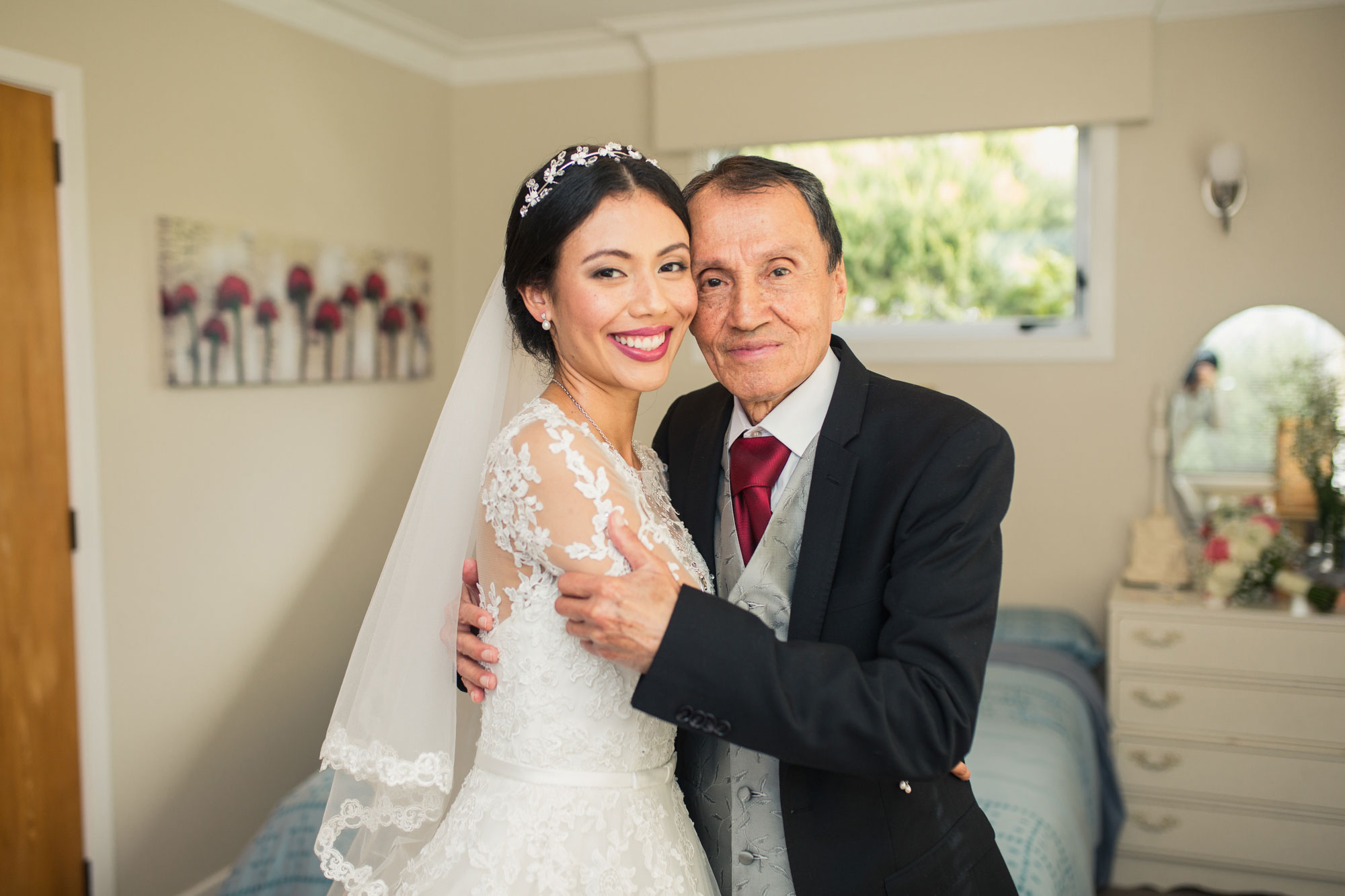 bride and her father