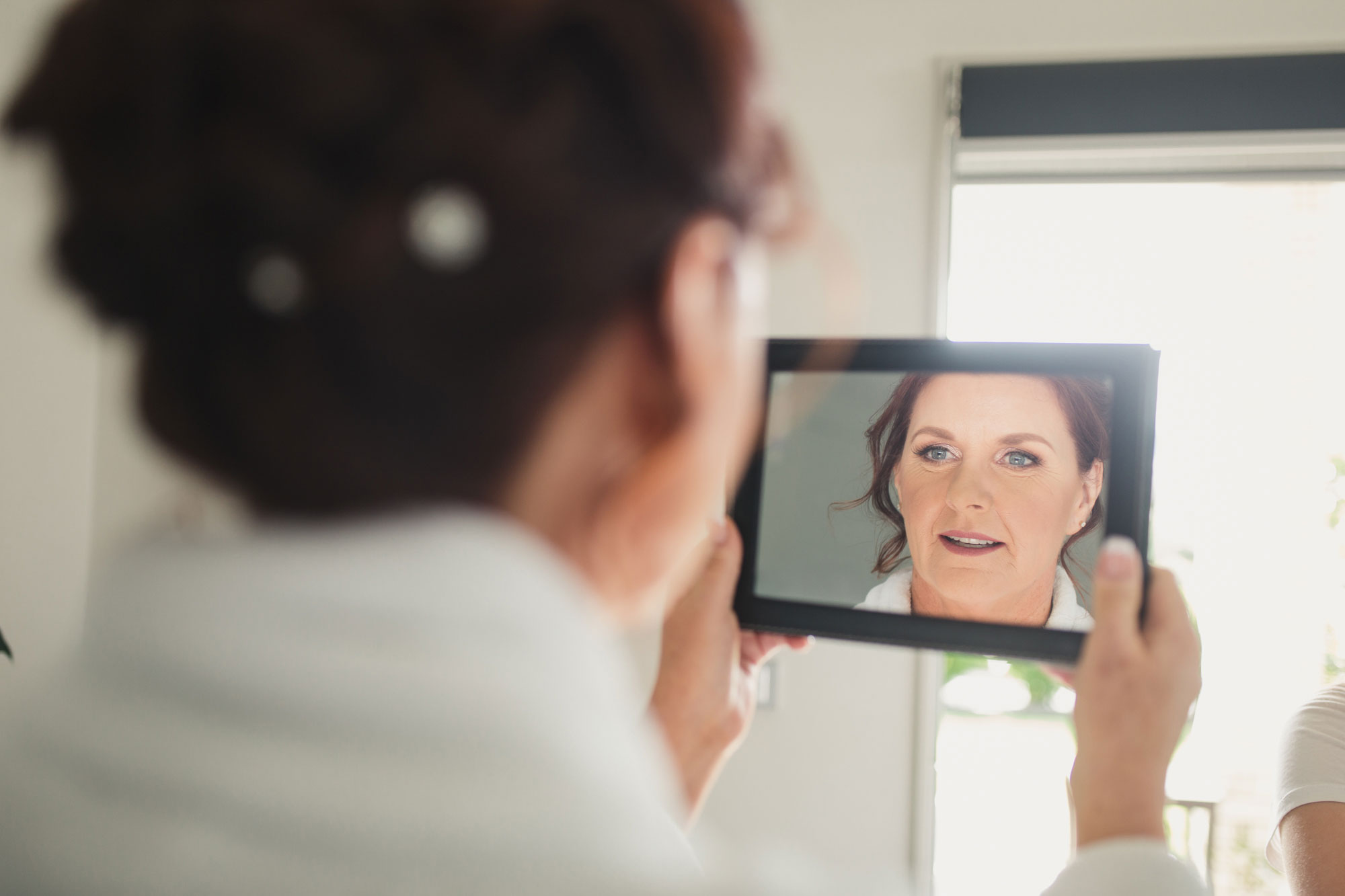 bride mirror reflection