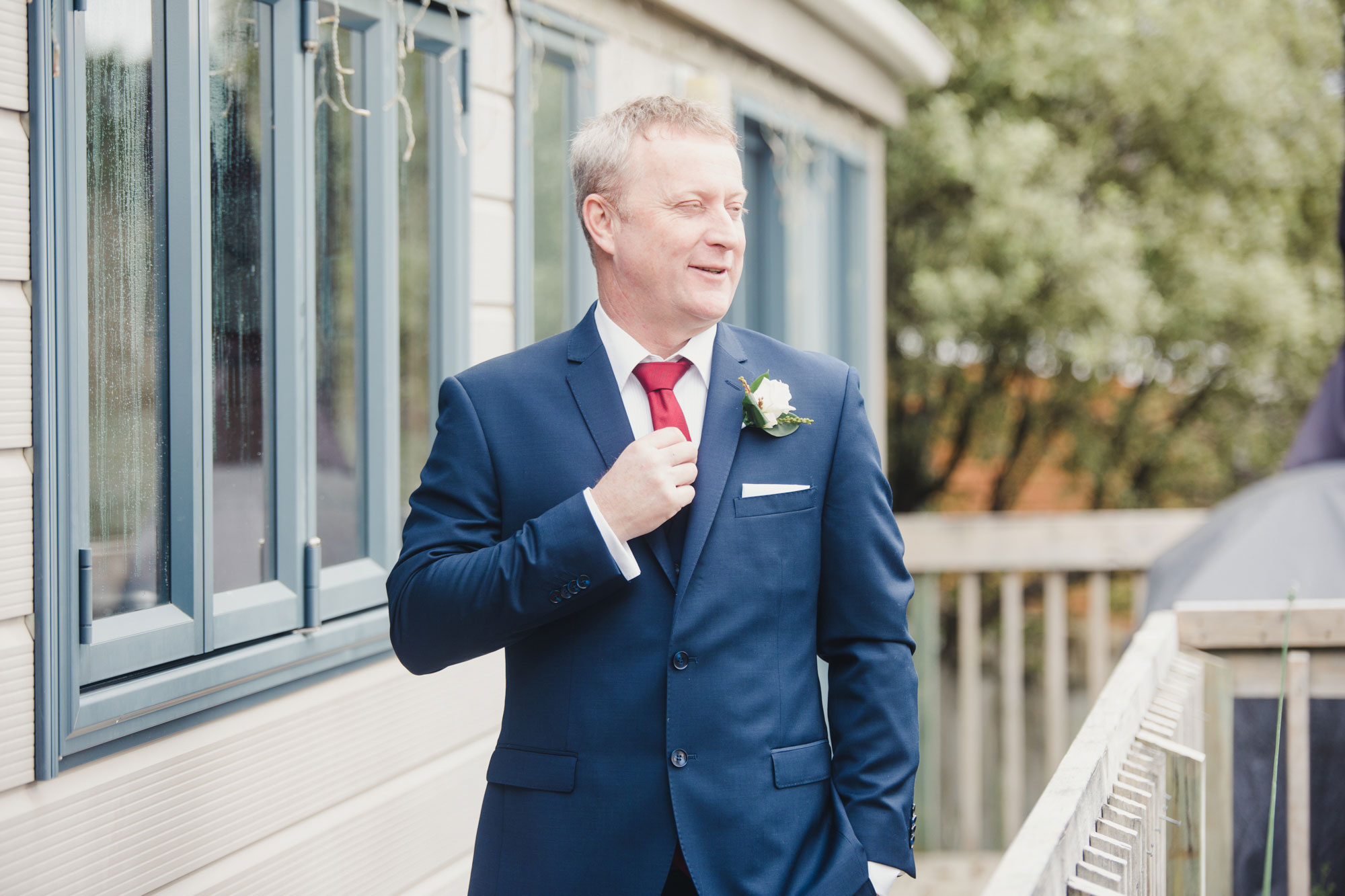 groom portrait