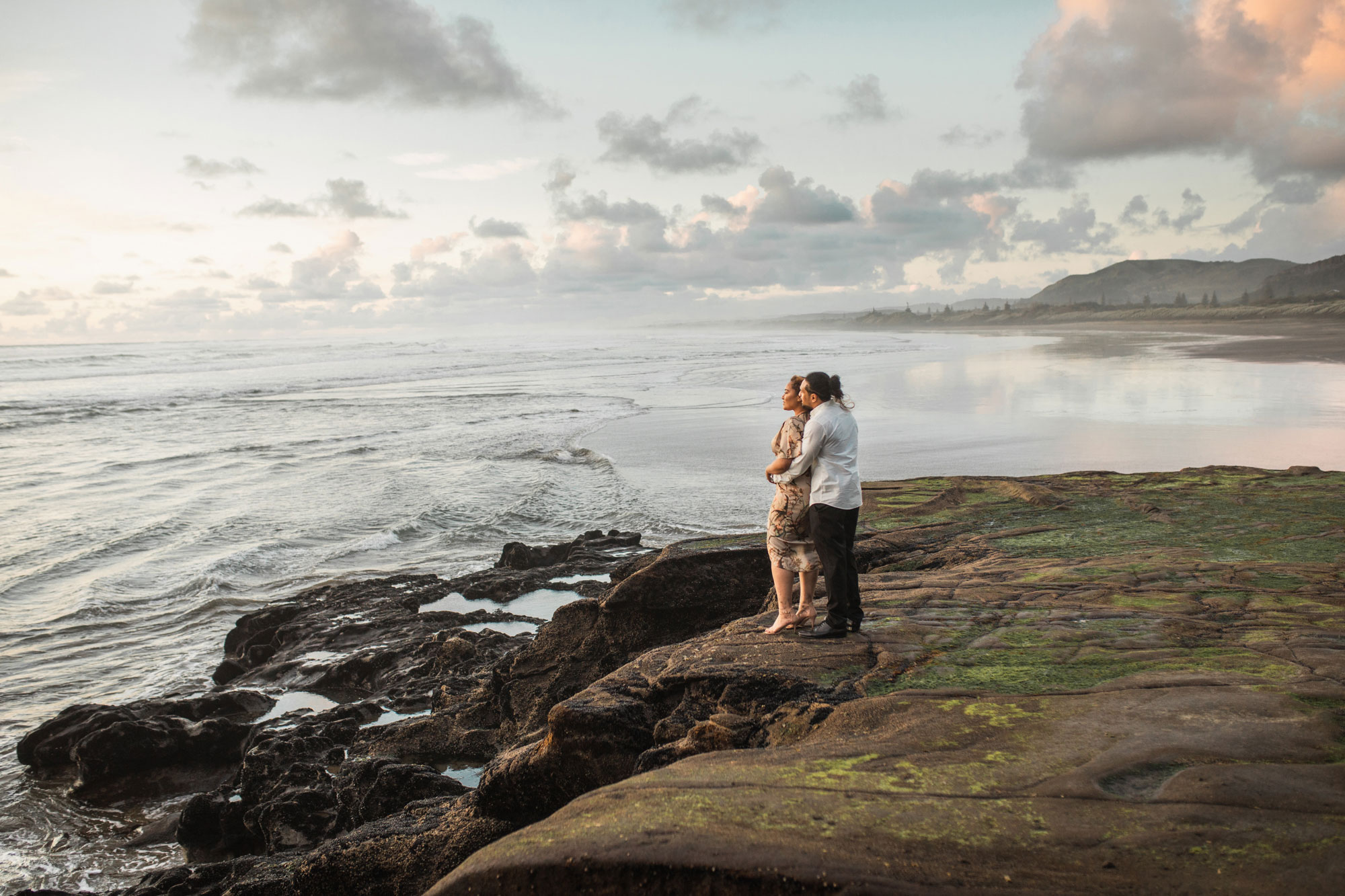 auckland couple shoot at muriwai