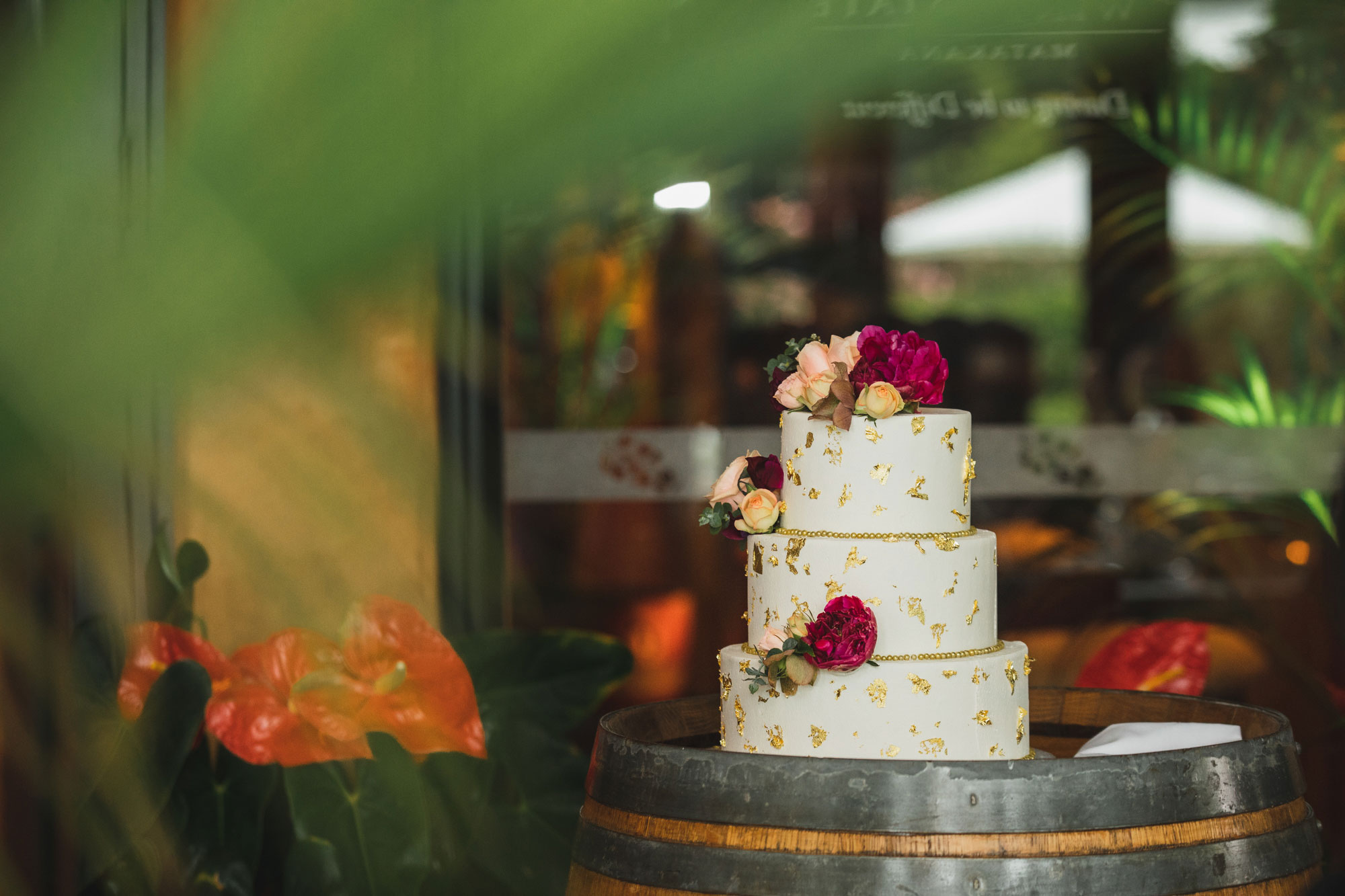 auckland ascension wine estate wedding cake