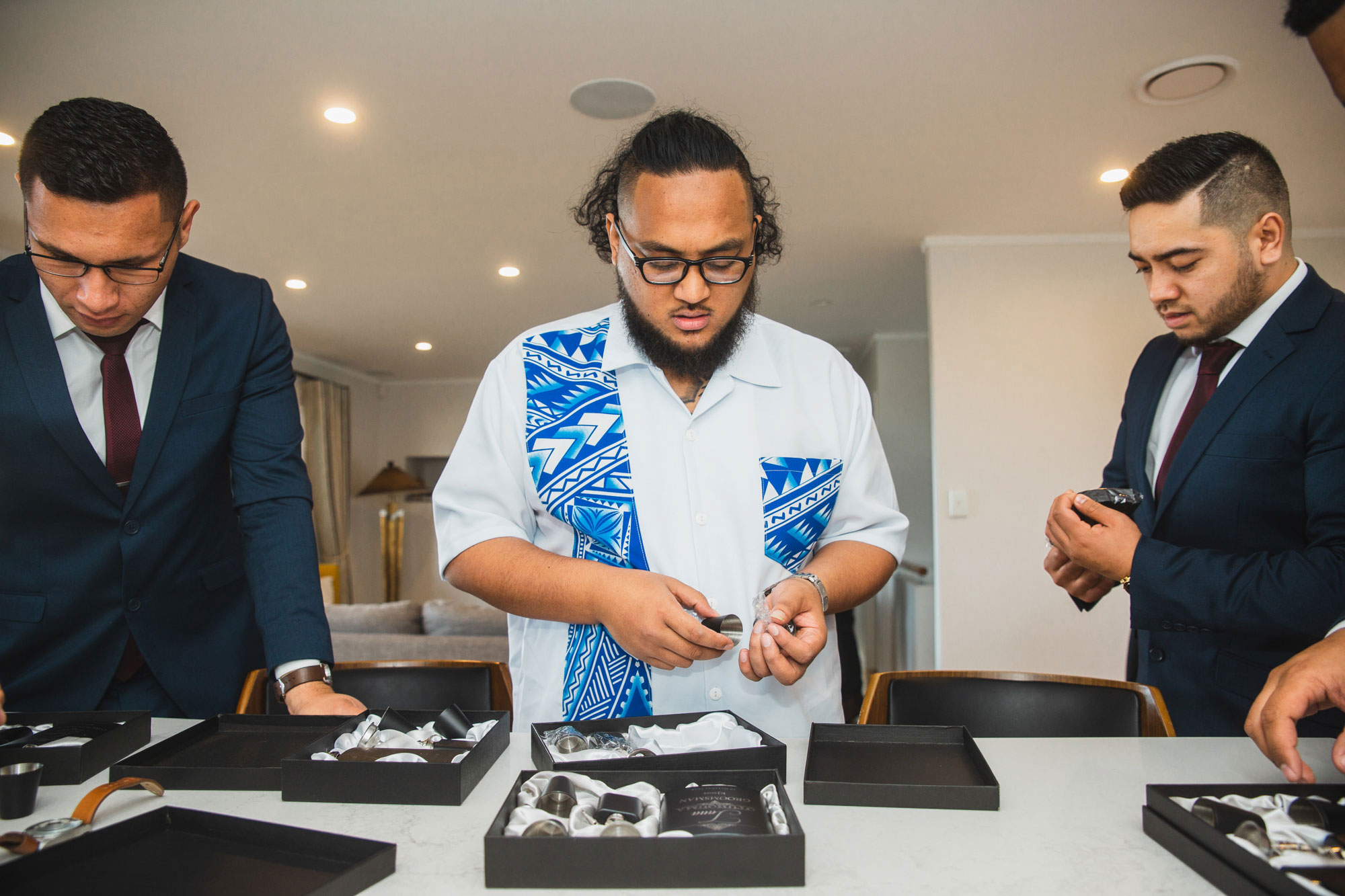 groomsmen getting ready