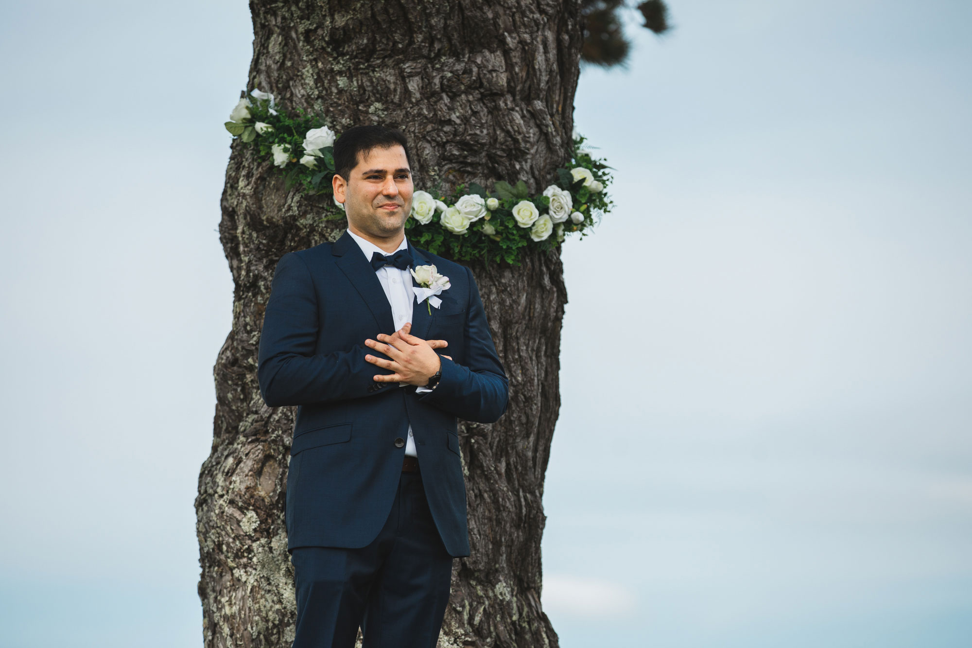 auckland wedding groom waiting for bride