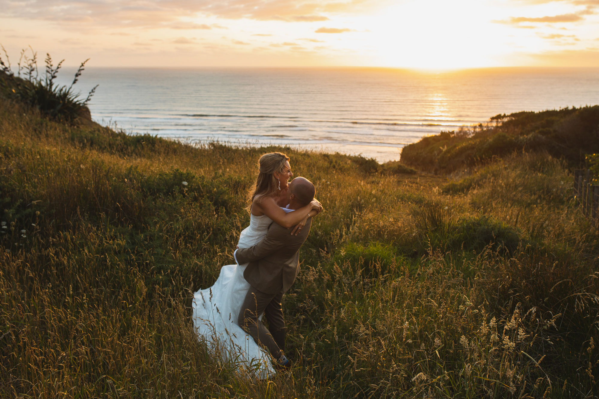 castaways wedding photo at sunset