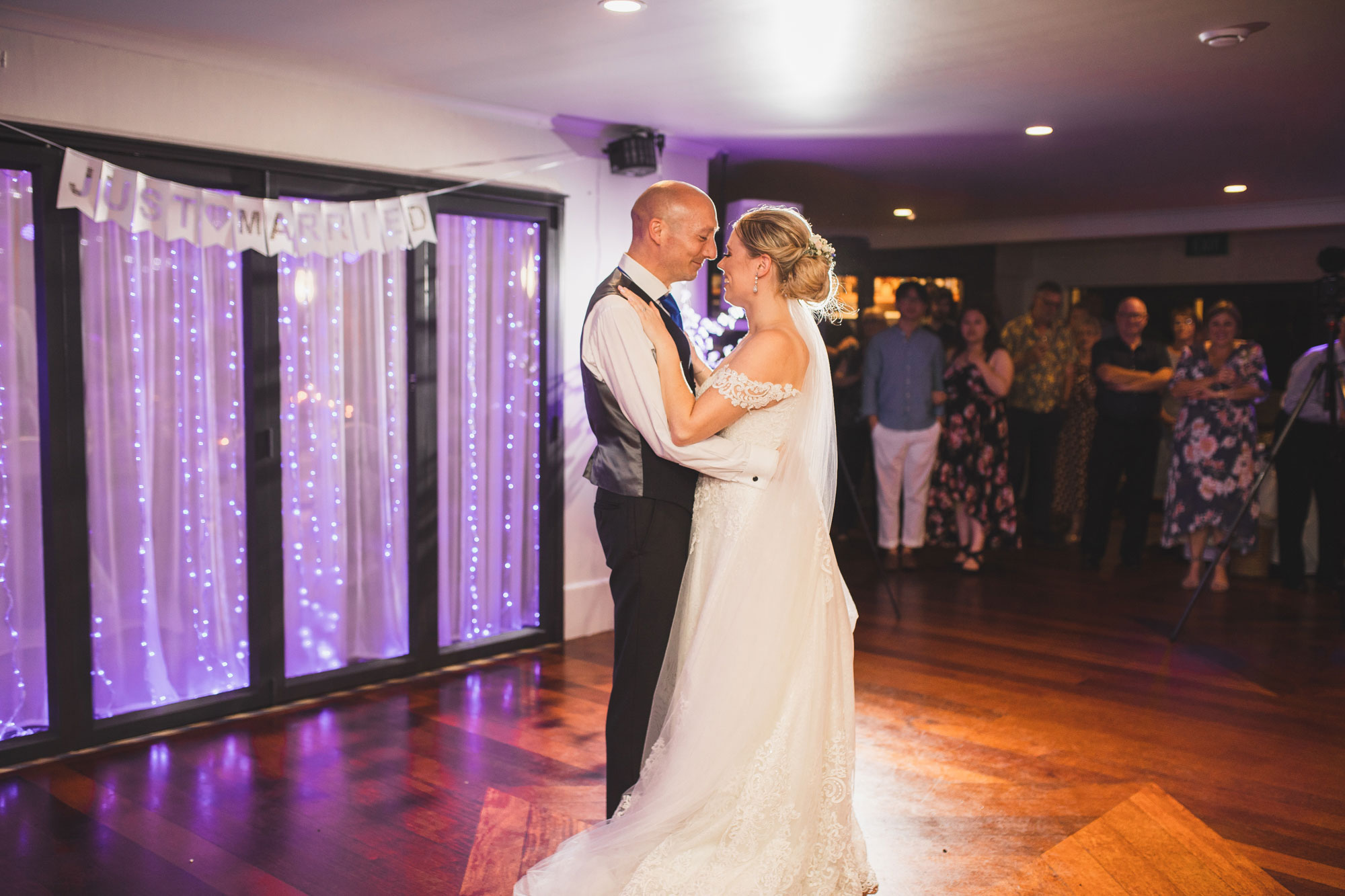 castaways wedding couple first dance