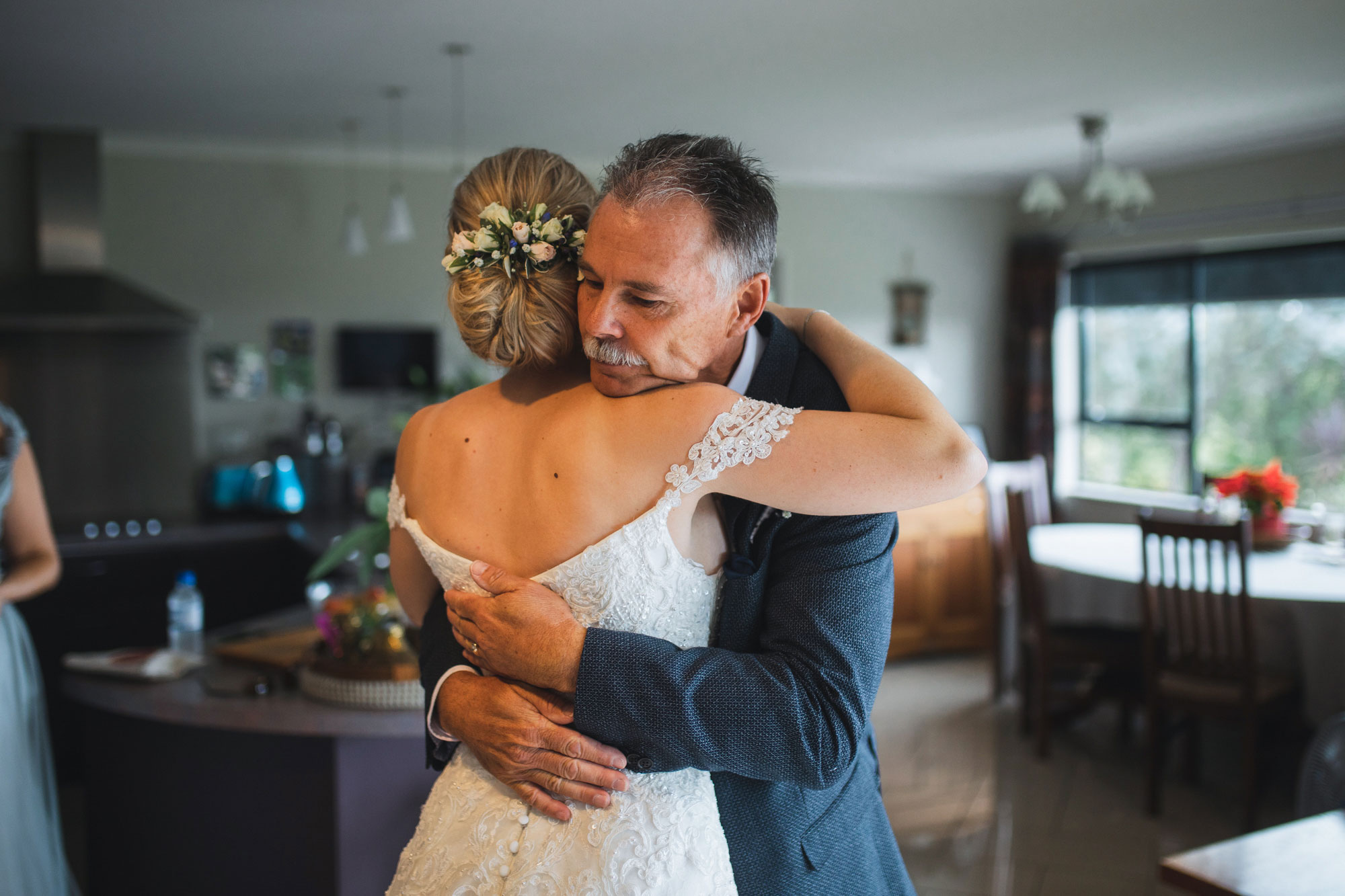 auckland wedding father hug bride