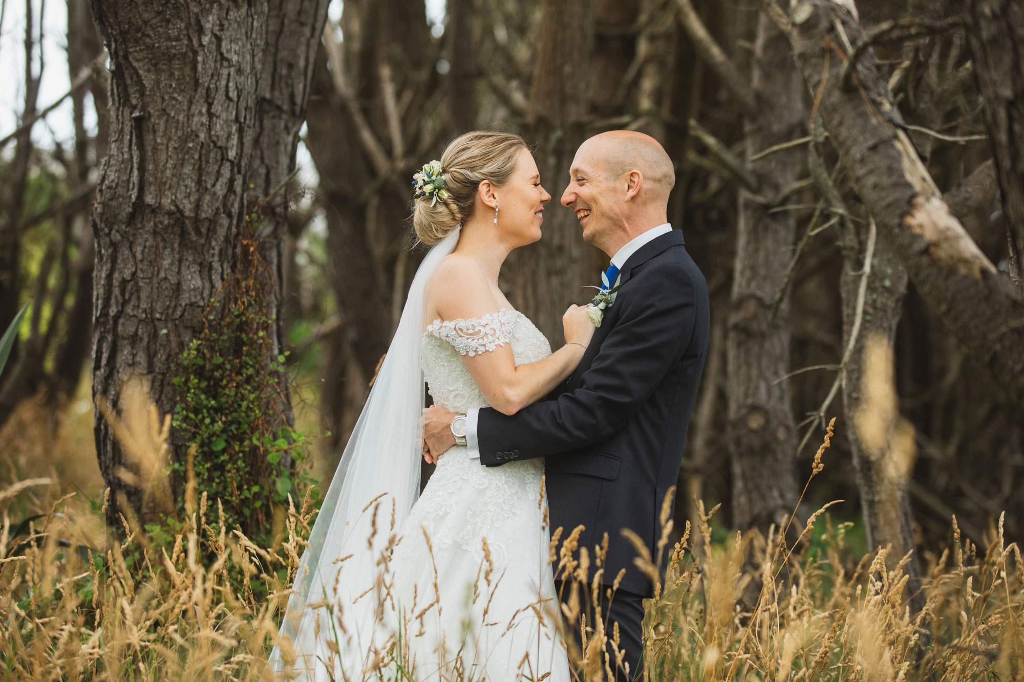 castaways wedding bride and groom