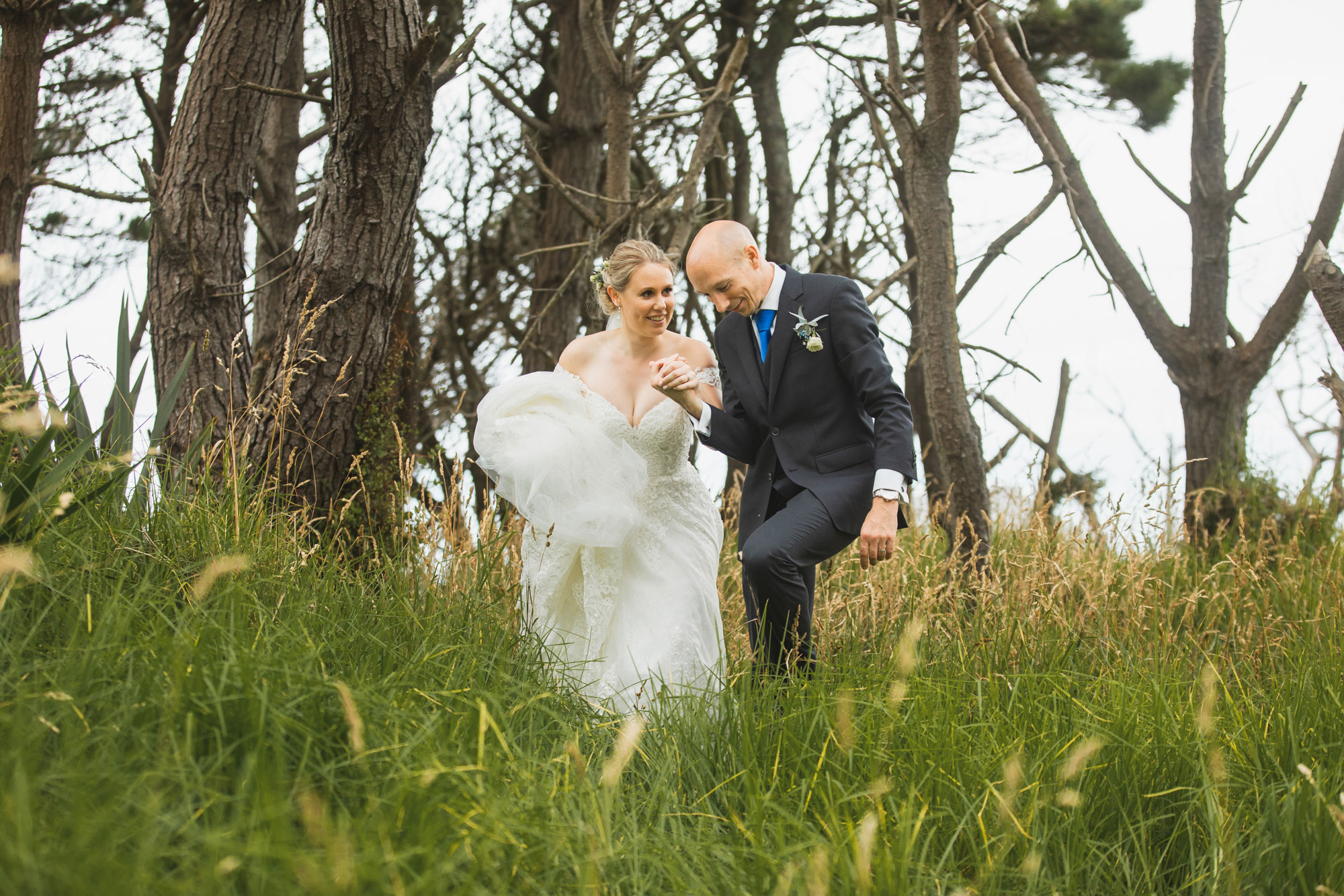 castaways auckland wedding couple photo