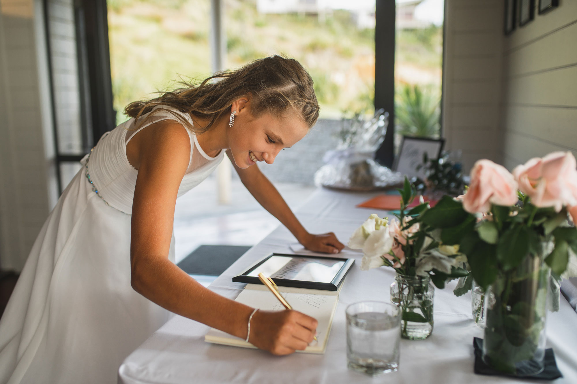 auckland castaways wedding signing guest book