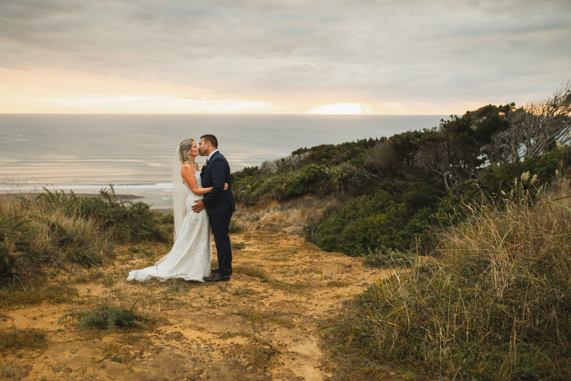 auckland castaways wedding sunset photo