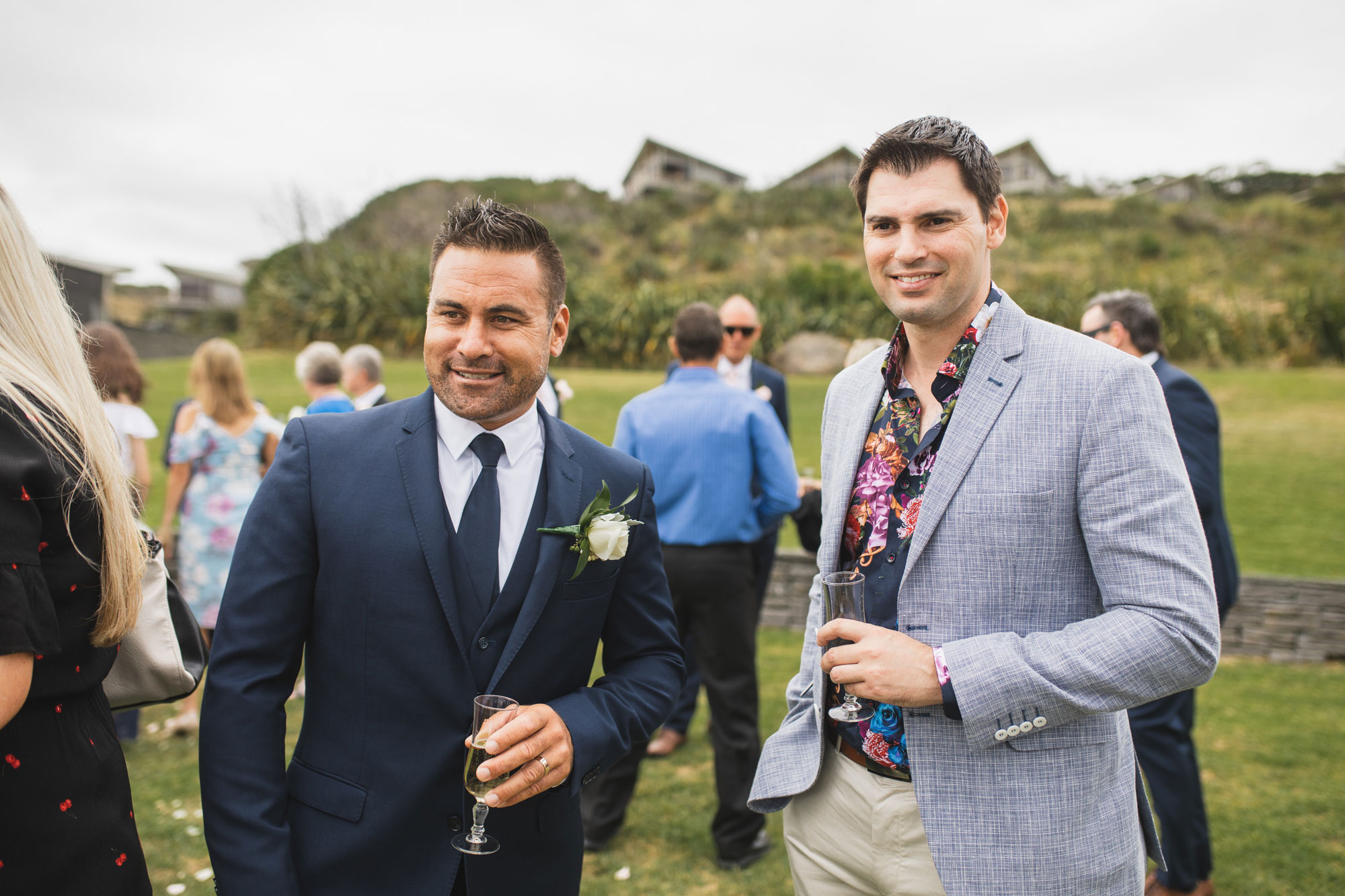 auckland castaways wedding friend and groom