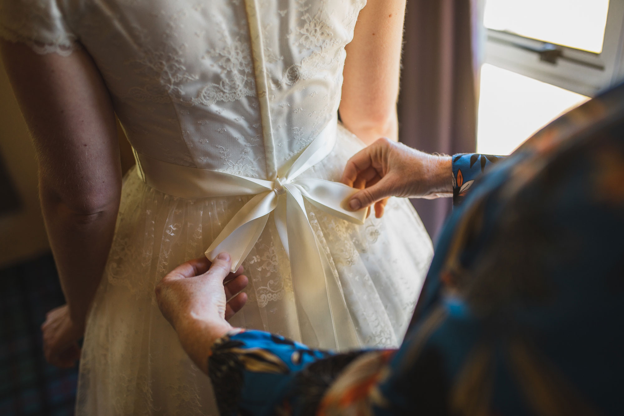 christchurch wedding bride getting ready