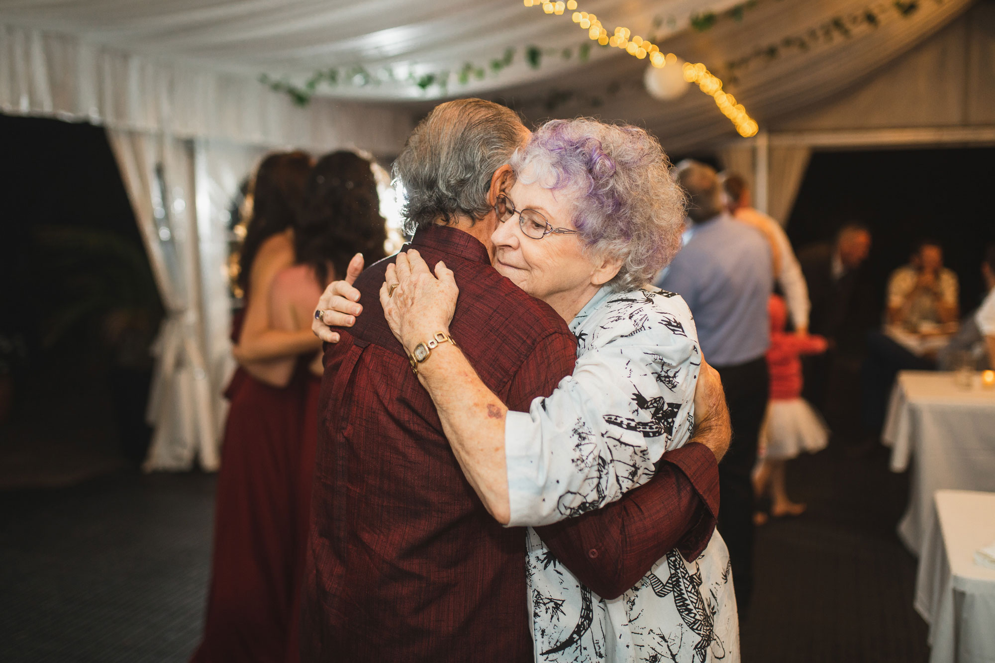 auckland tawharanui lodge wedding guests on dance floor