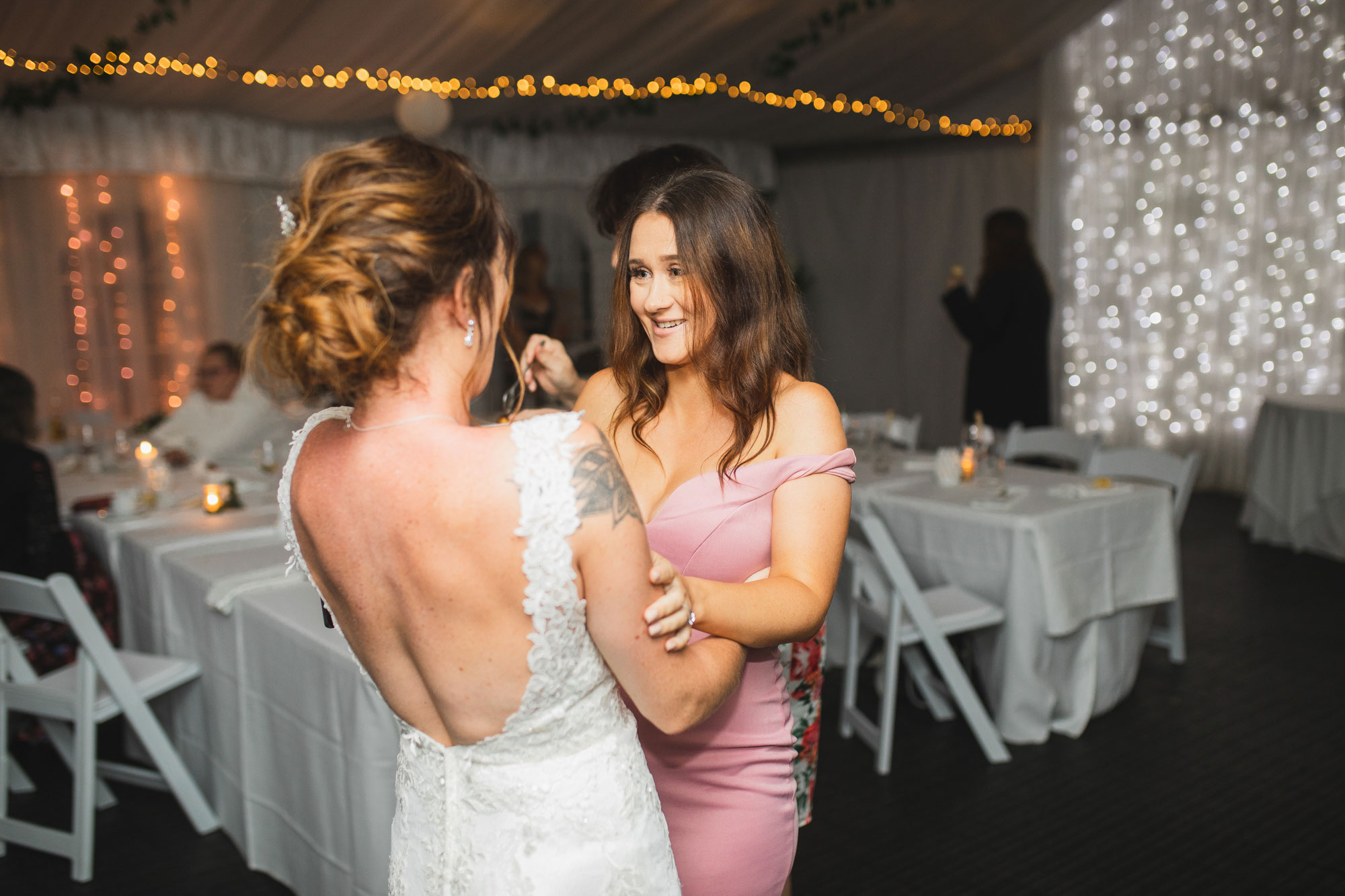 auckland tawharanui lodge wedding guests dancing