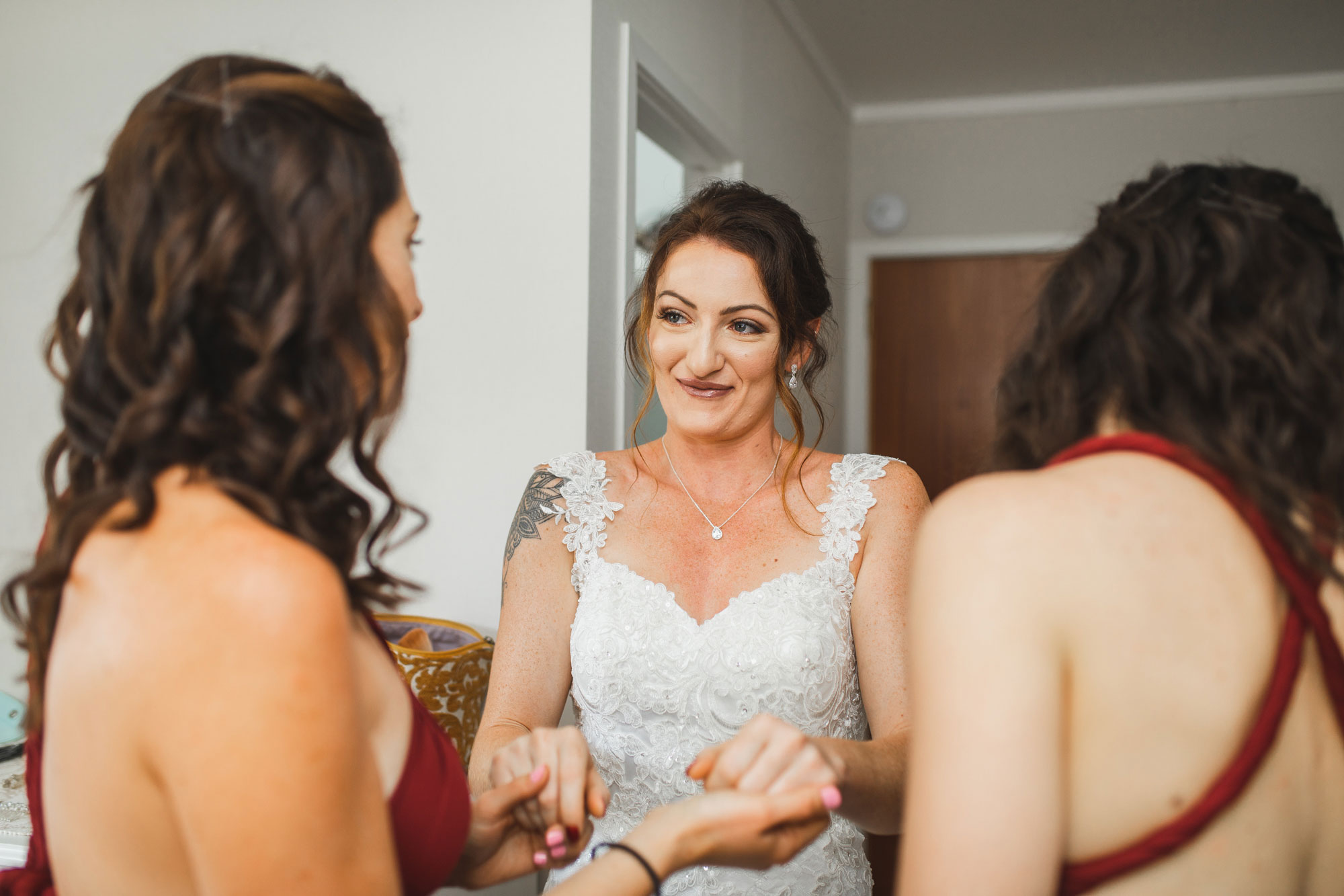 auckland wedding bride emotional