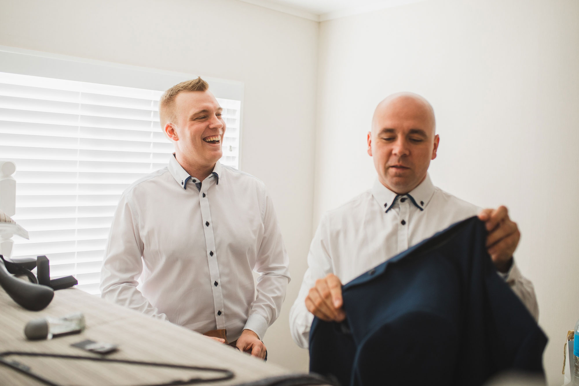 auckland wedding groom getting ready