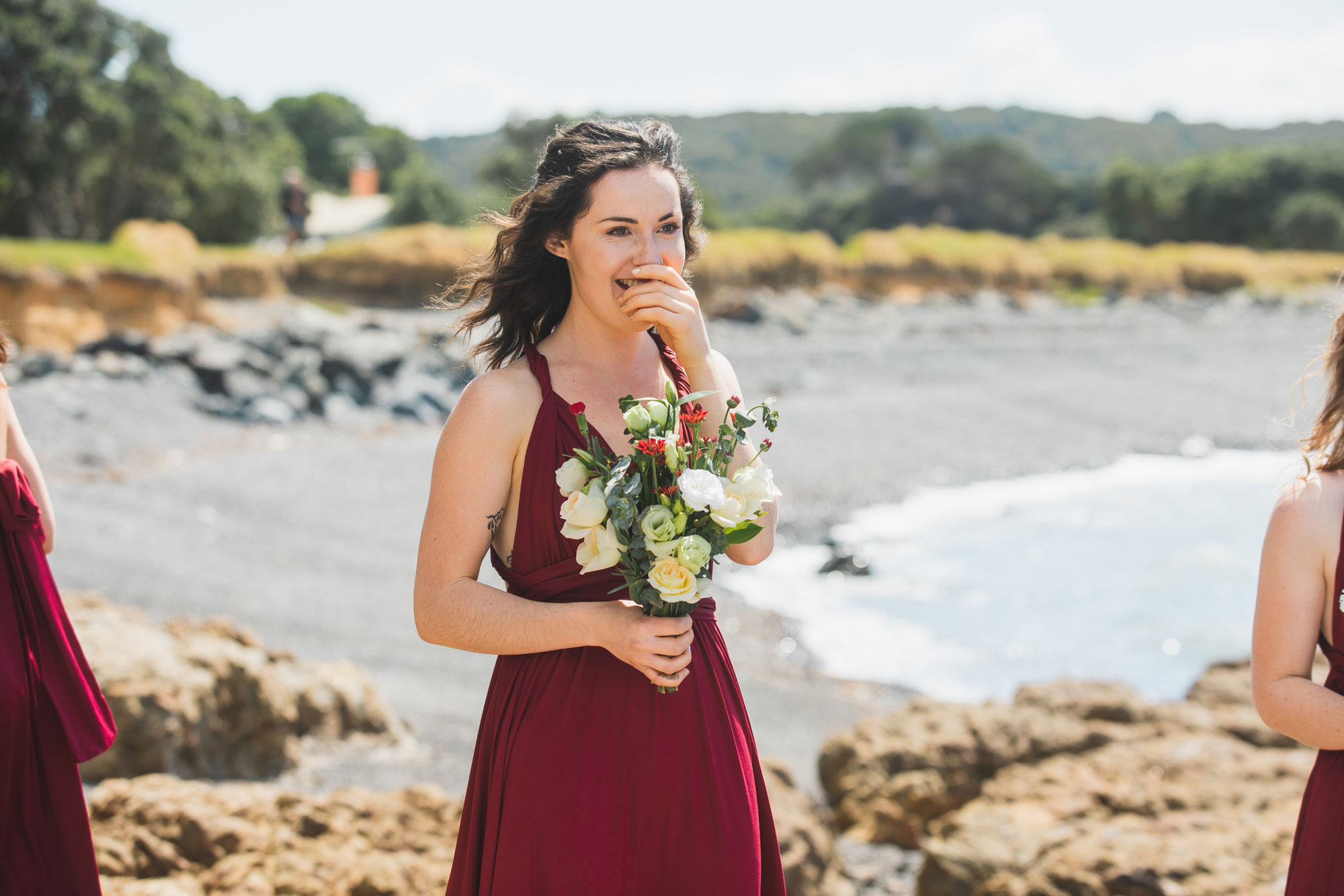 auckland wedding bride sister crying