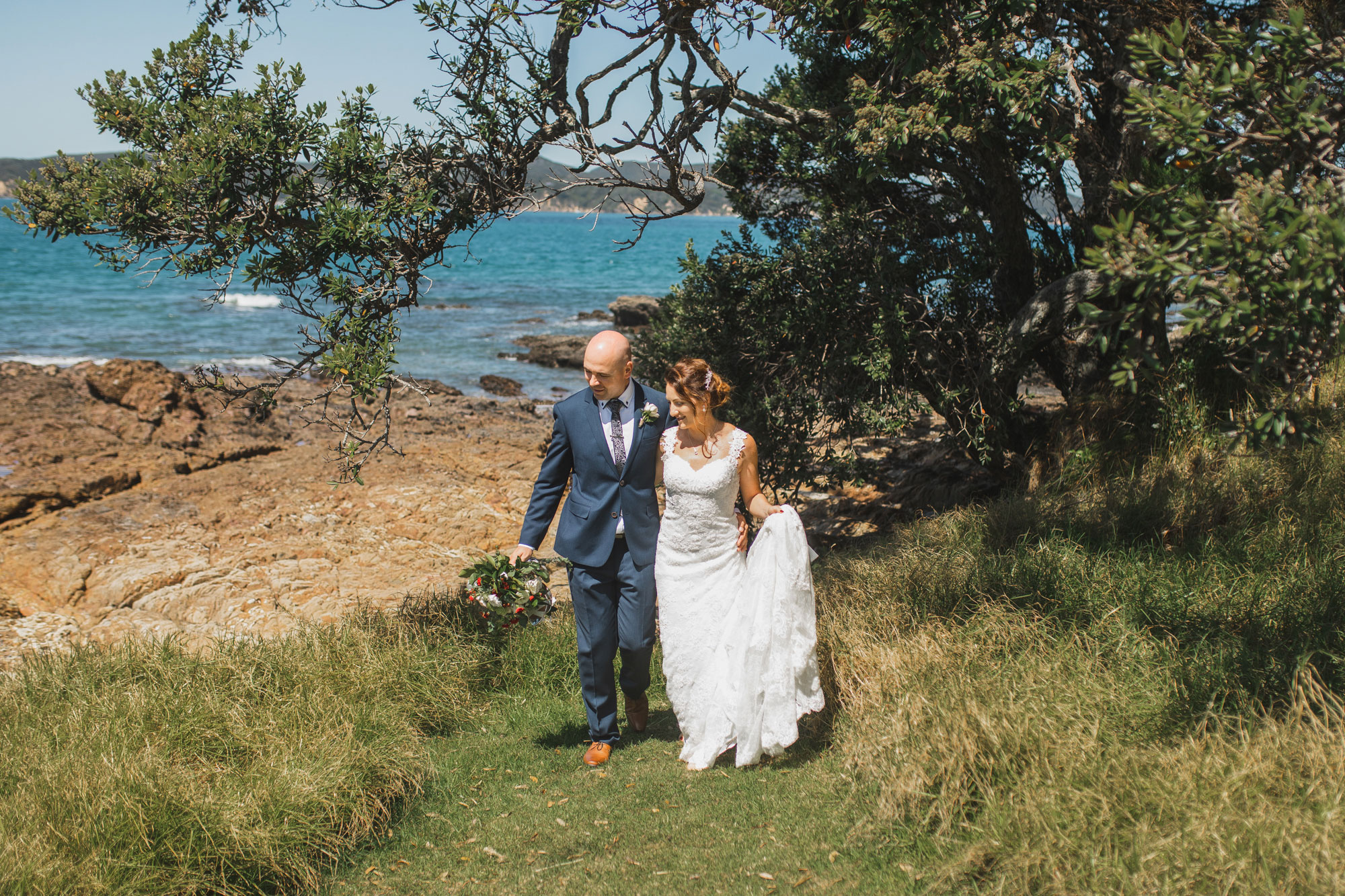 tawharanui regional park auckland wedding photo