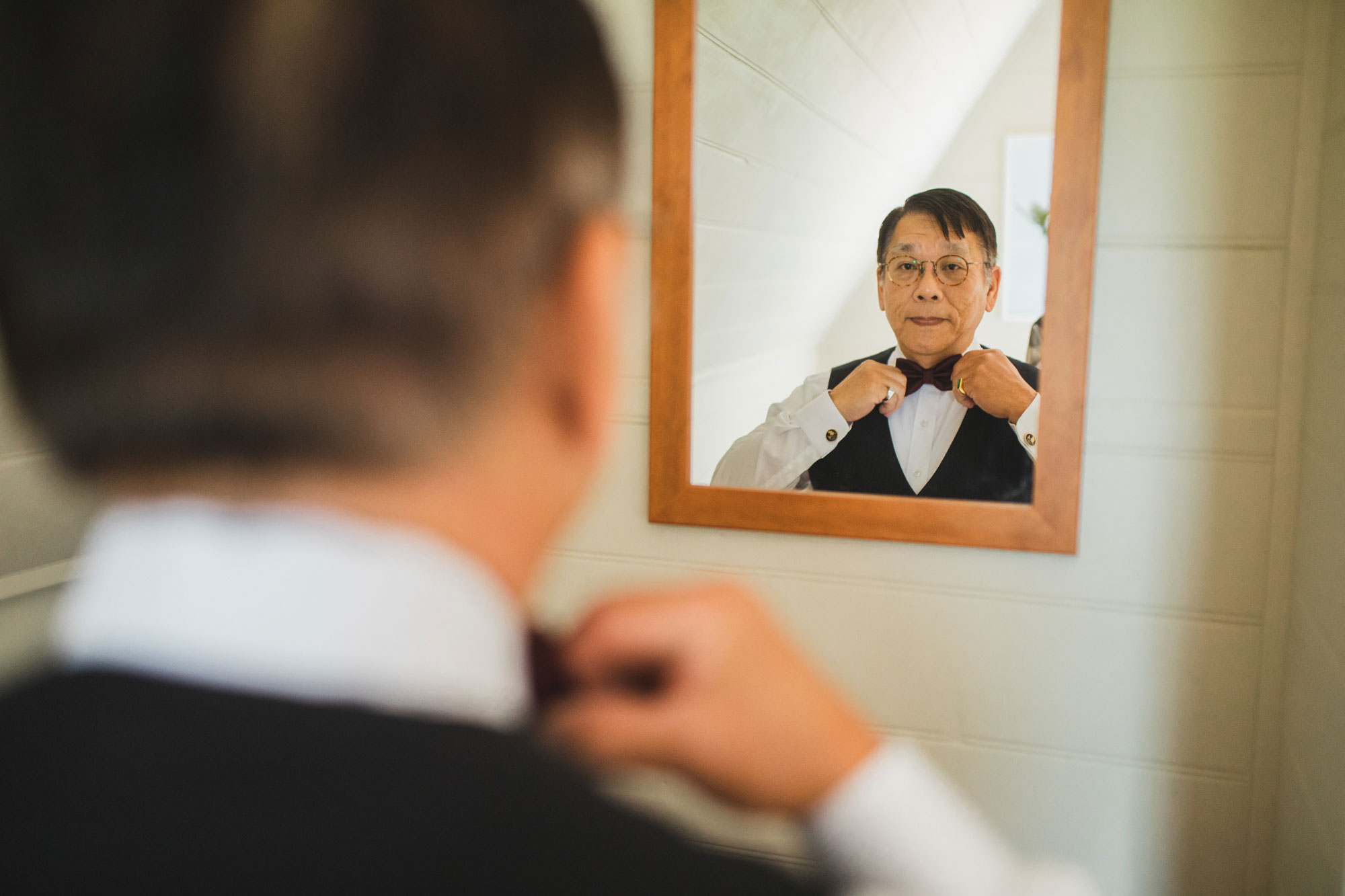 auckland wedding father getting ready