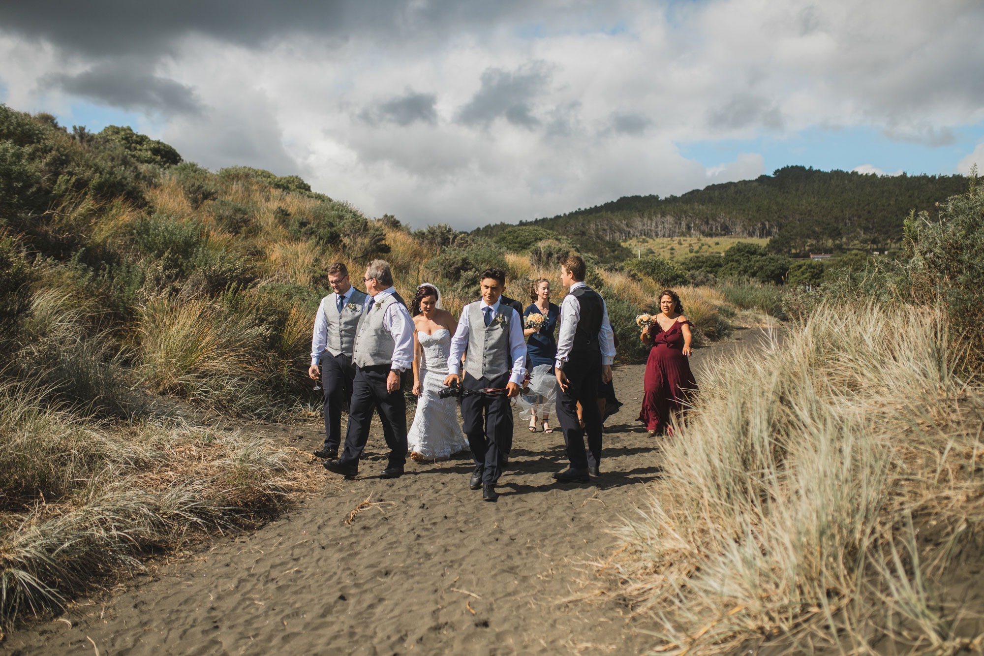 auckland wedding party walking