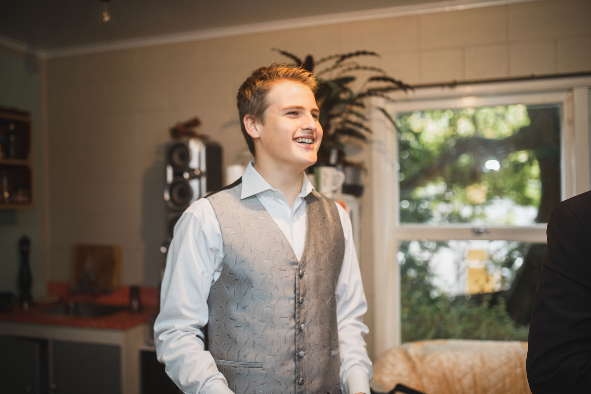 auckland wedding groomsman getting ready