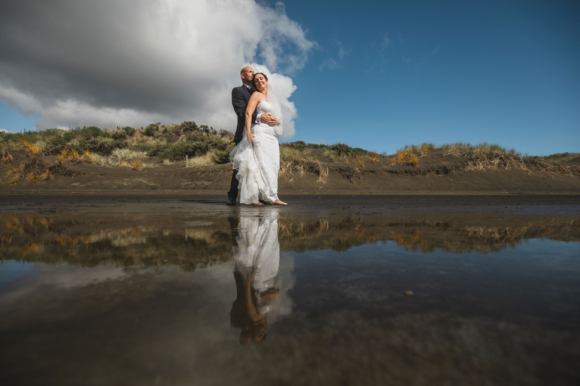 bethells beach wedding photo